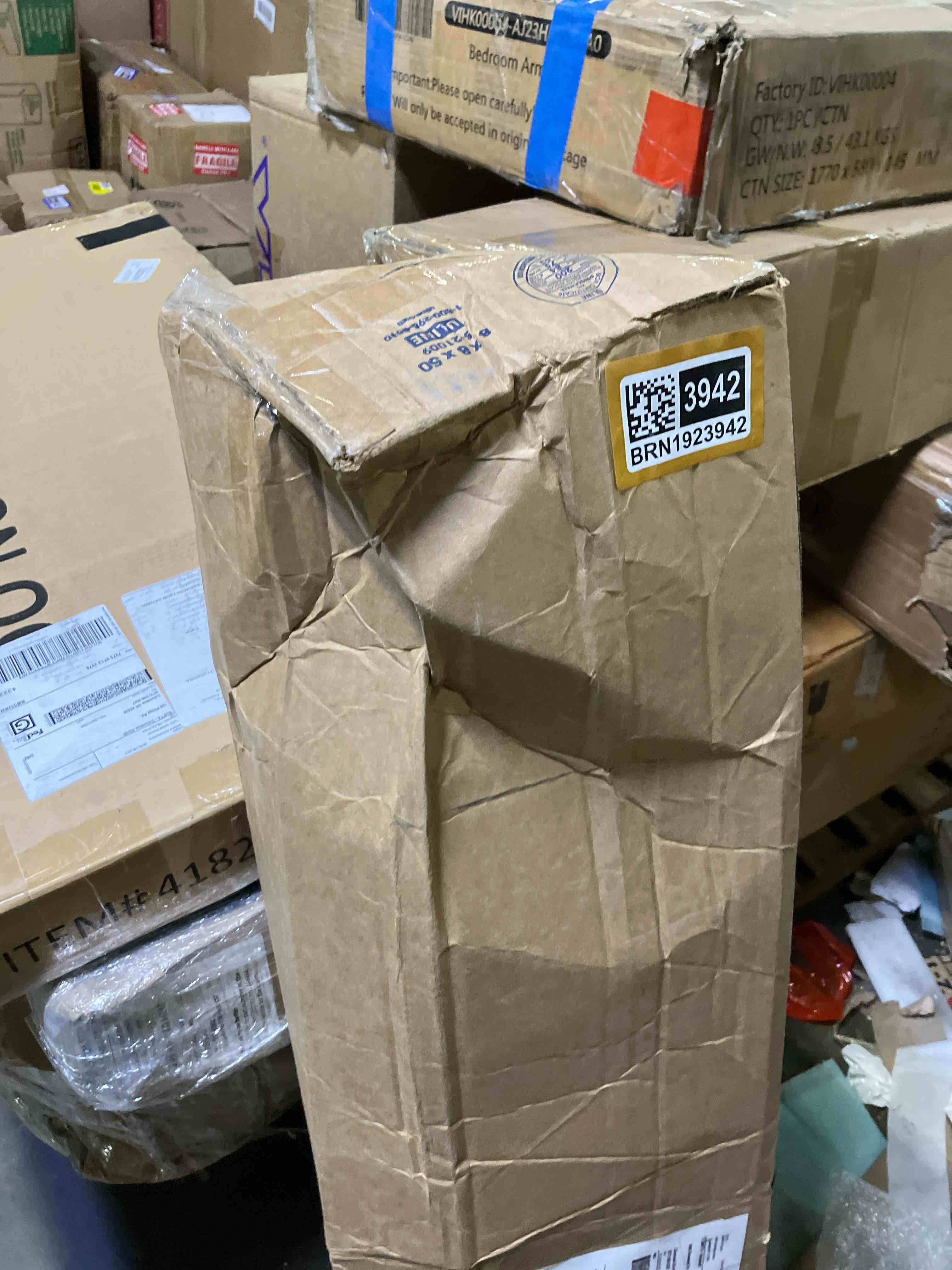 https://s3.amazonaws.com/lotting-images-prod/phillipi/BRN1923942_1759325649450.jpeg