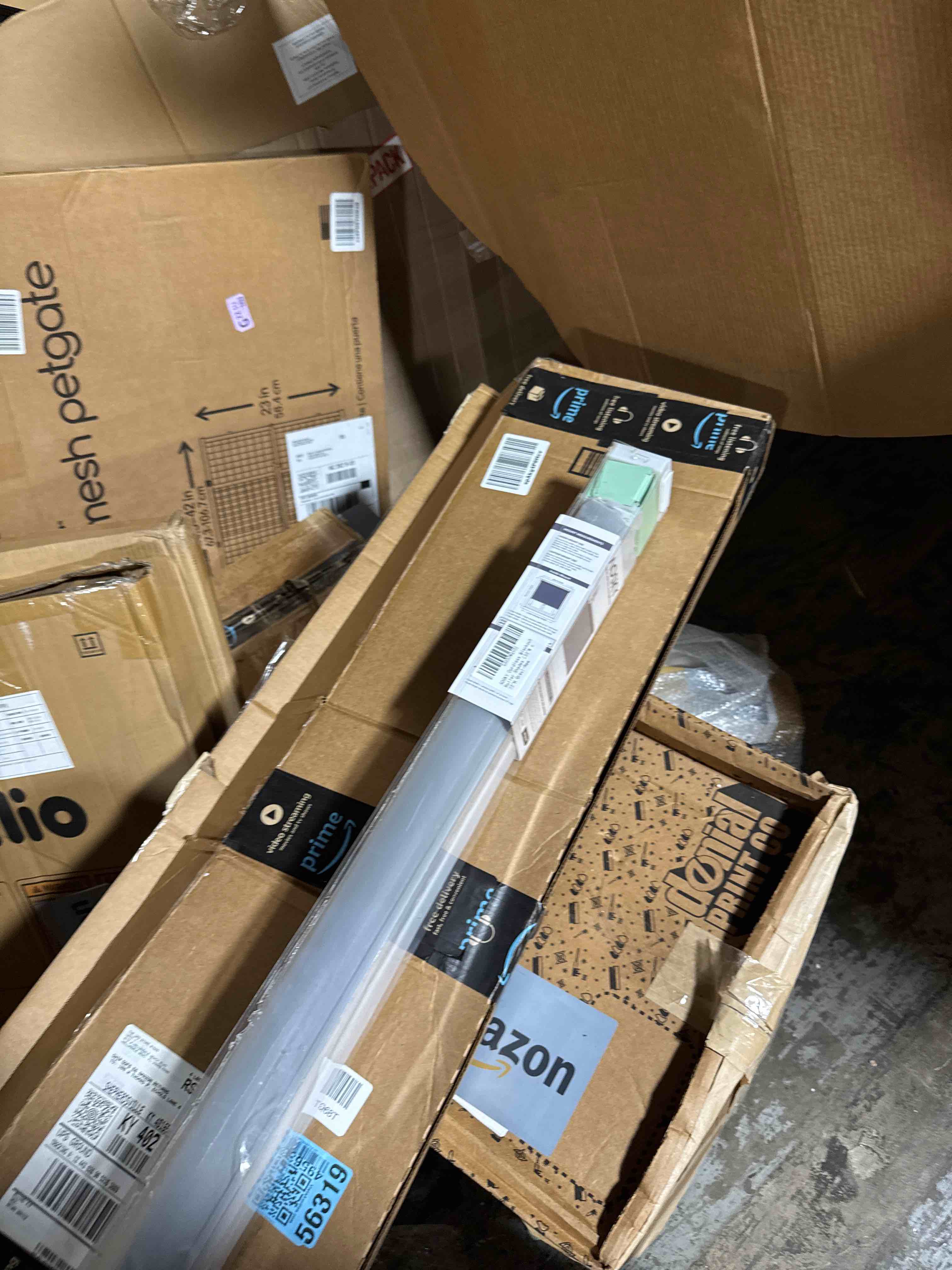 https://s3.amazonaws.com/lotting-images-prod/phillipi/BRN1924060_1752774239380.jpeg