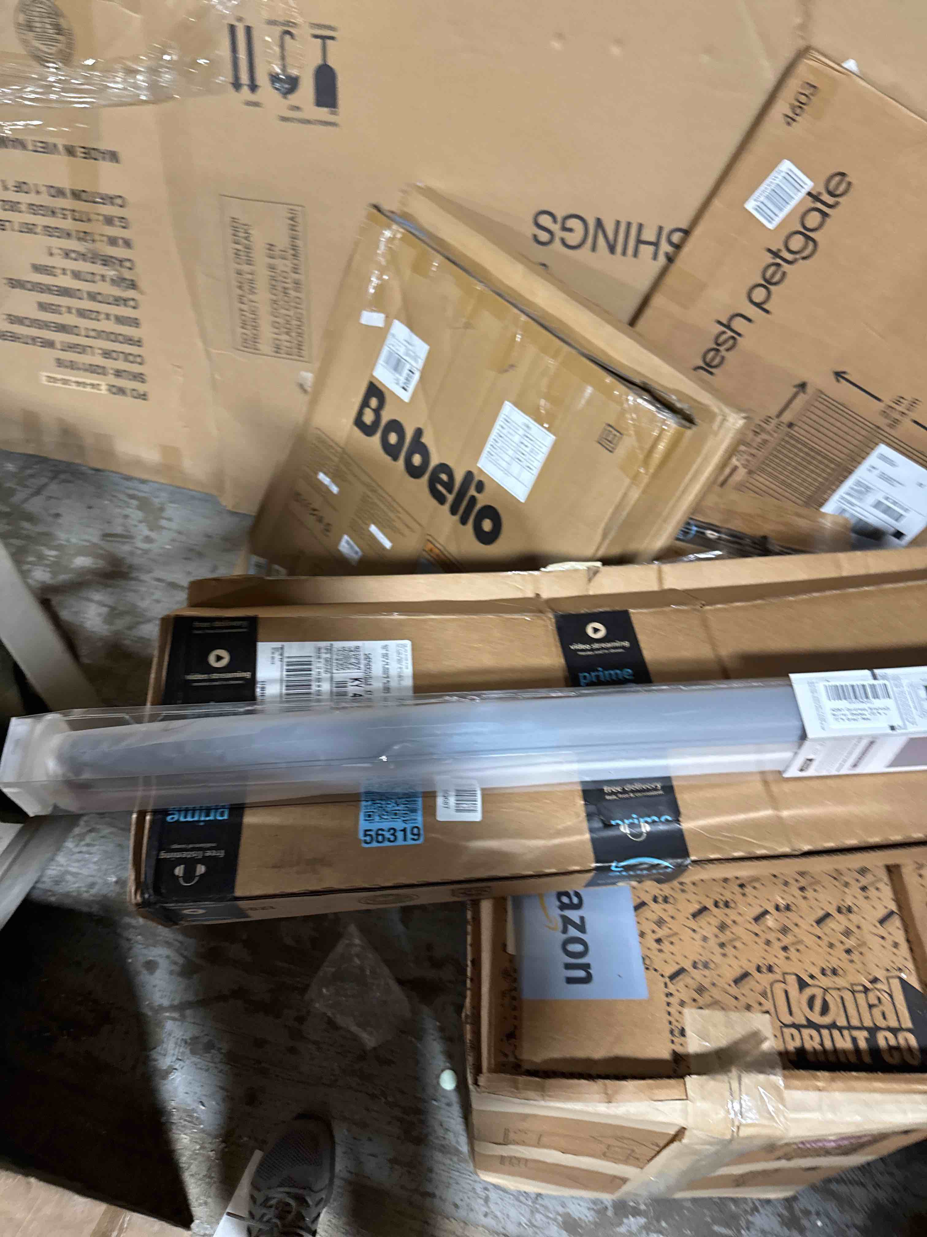 https://s3.amazonaws.com/lotting-images-prod/phillipi/BRN1924060_1752774240632.jpeg