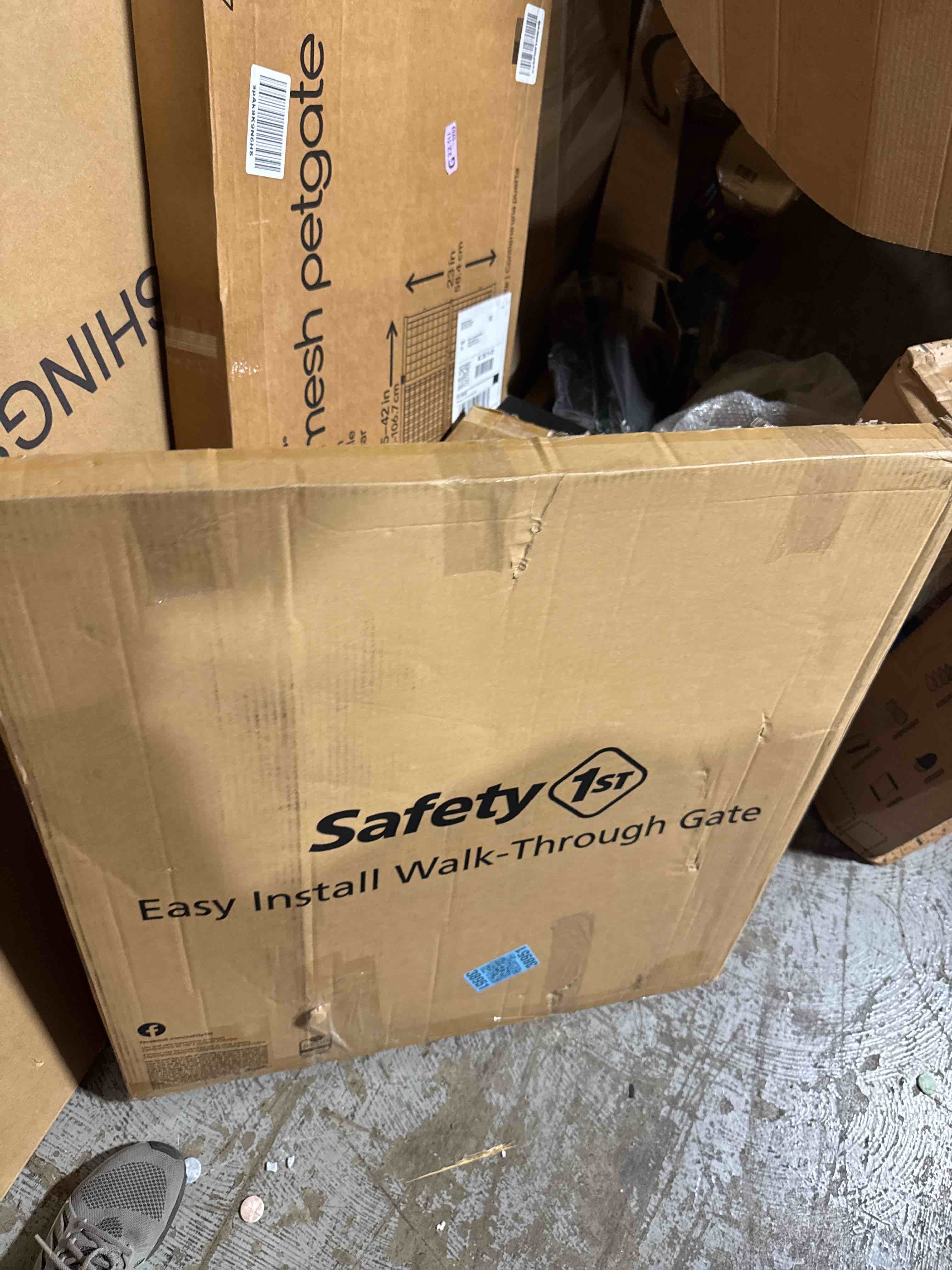 https://s3.amazonaws.com/lotting-images-prod/phillipi/BRN1924063_1752774654214.jpeg