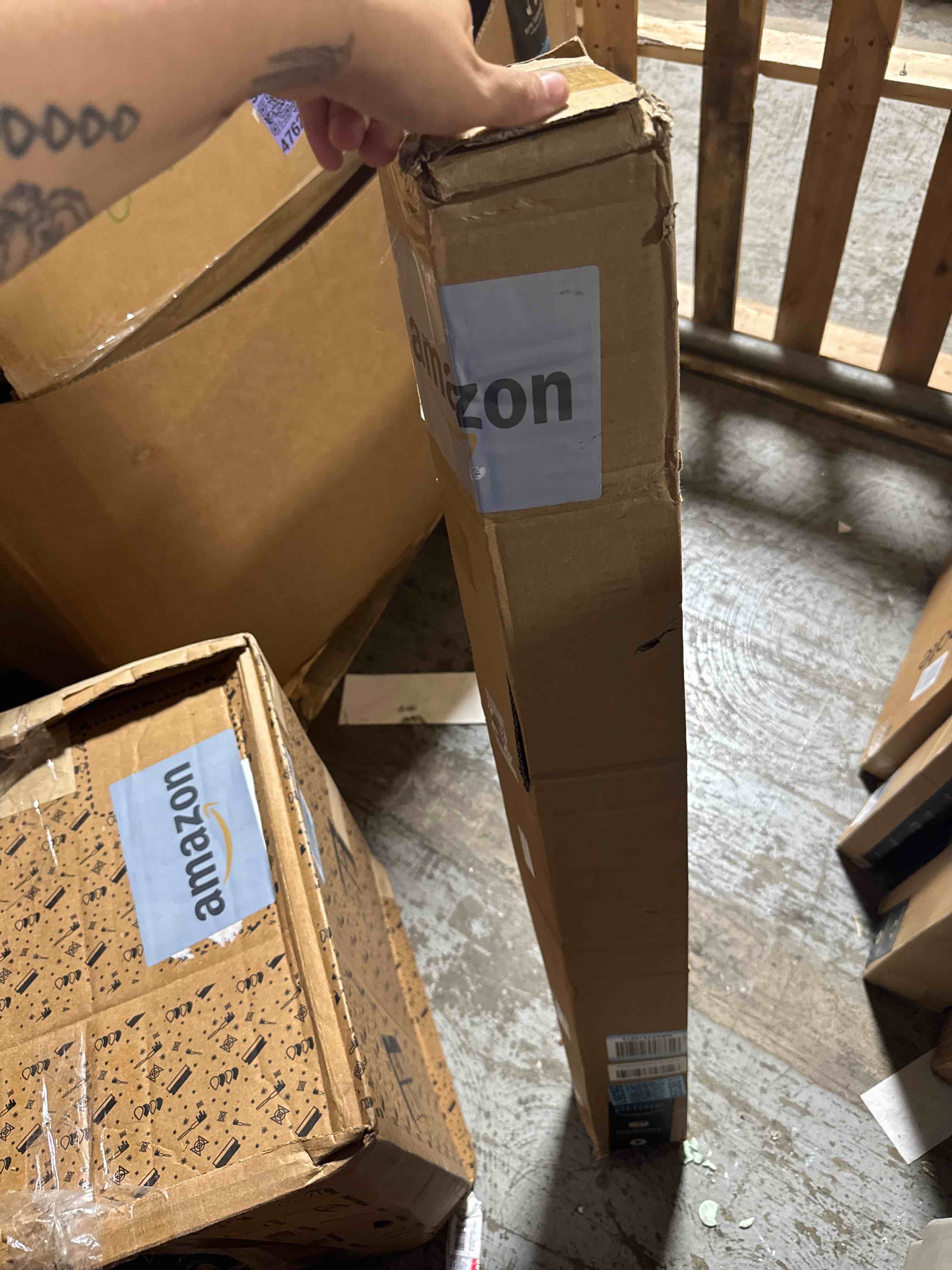 https://s3.amazonaws.com/lotting-images-prod/phillipi/BRN1924068_1752775177446.jpeg