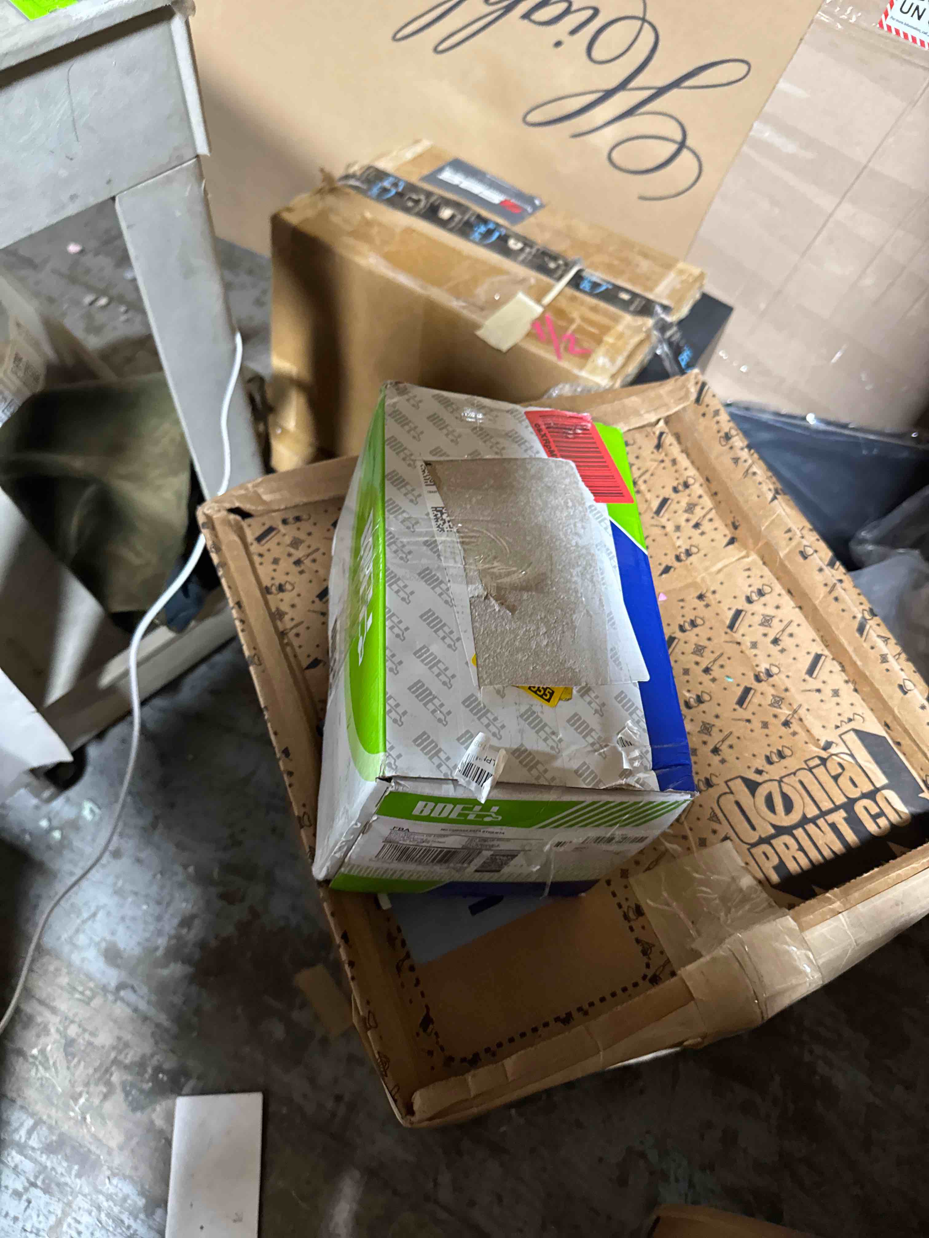 https://s3.amazonaws.com/lotting-images-prod/phillipi/BRN1924072_1752775819300.jpeg