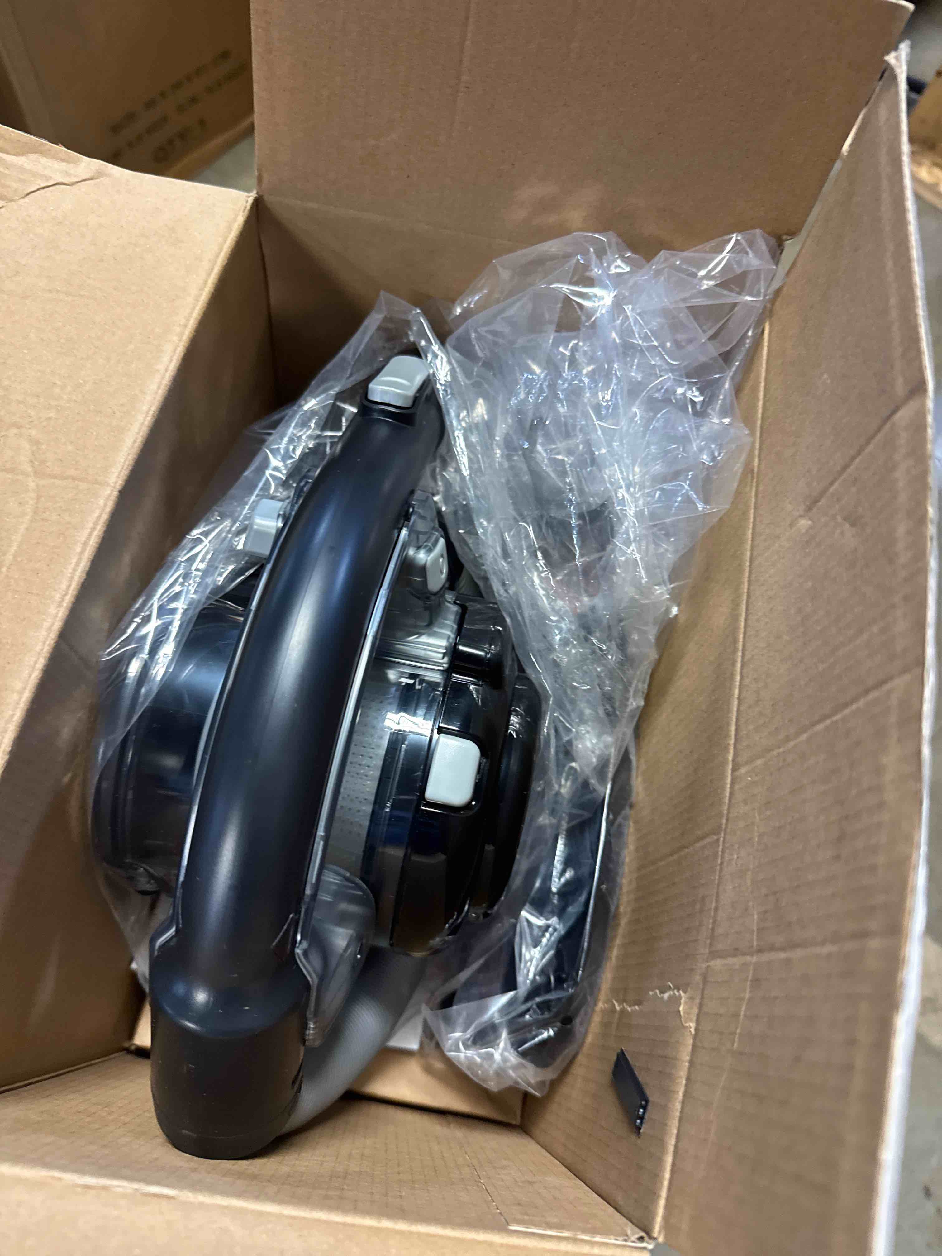 https://s3.amazonaws.com/lotting-images-prod/phillipi/BRN1924118_1753714033016.jpeg