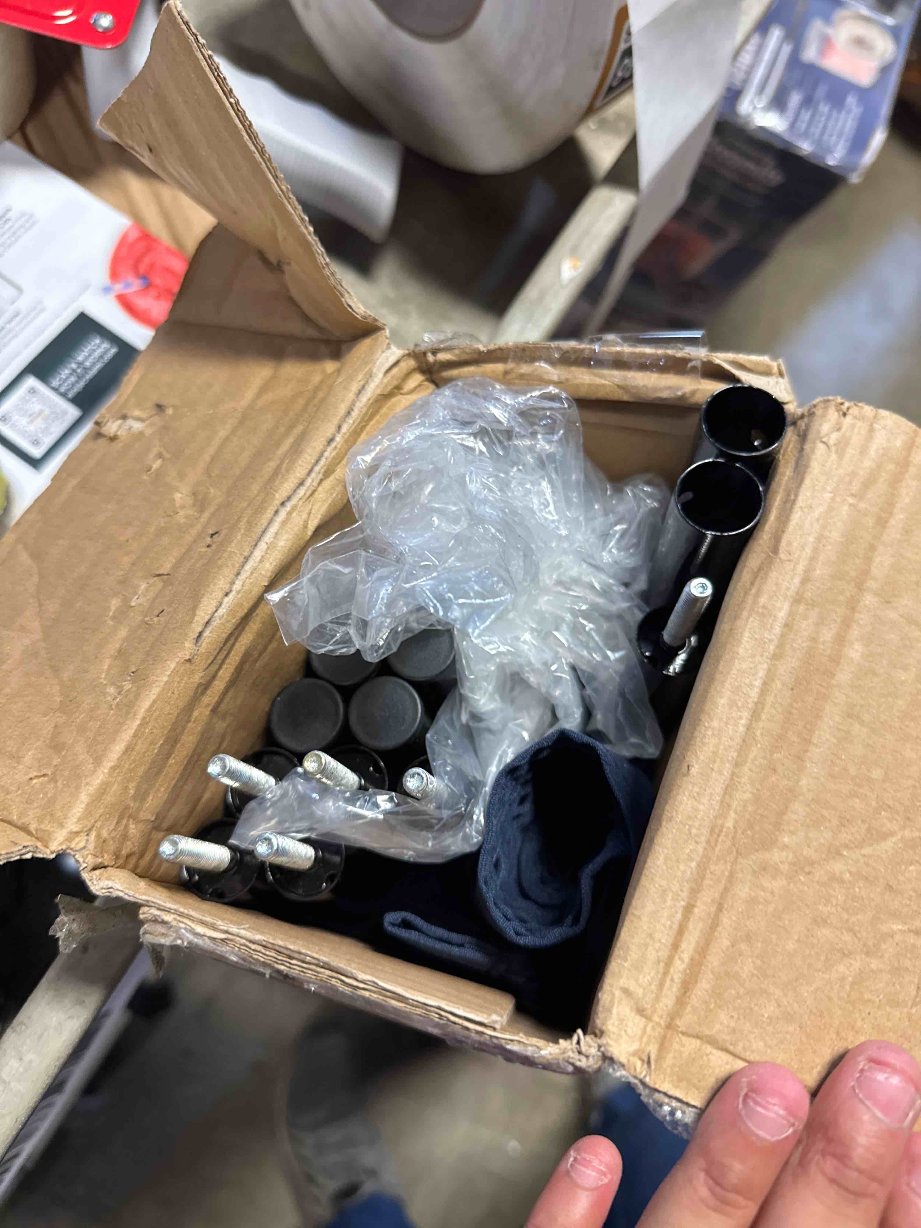 https://s3.amazonaws.com/lotting-images-prod/phillipi/BRN1924131_1753716119437.jpeg