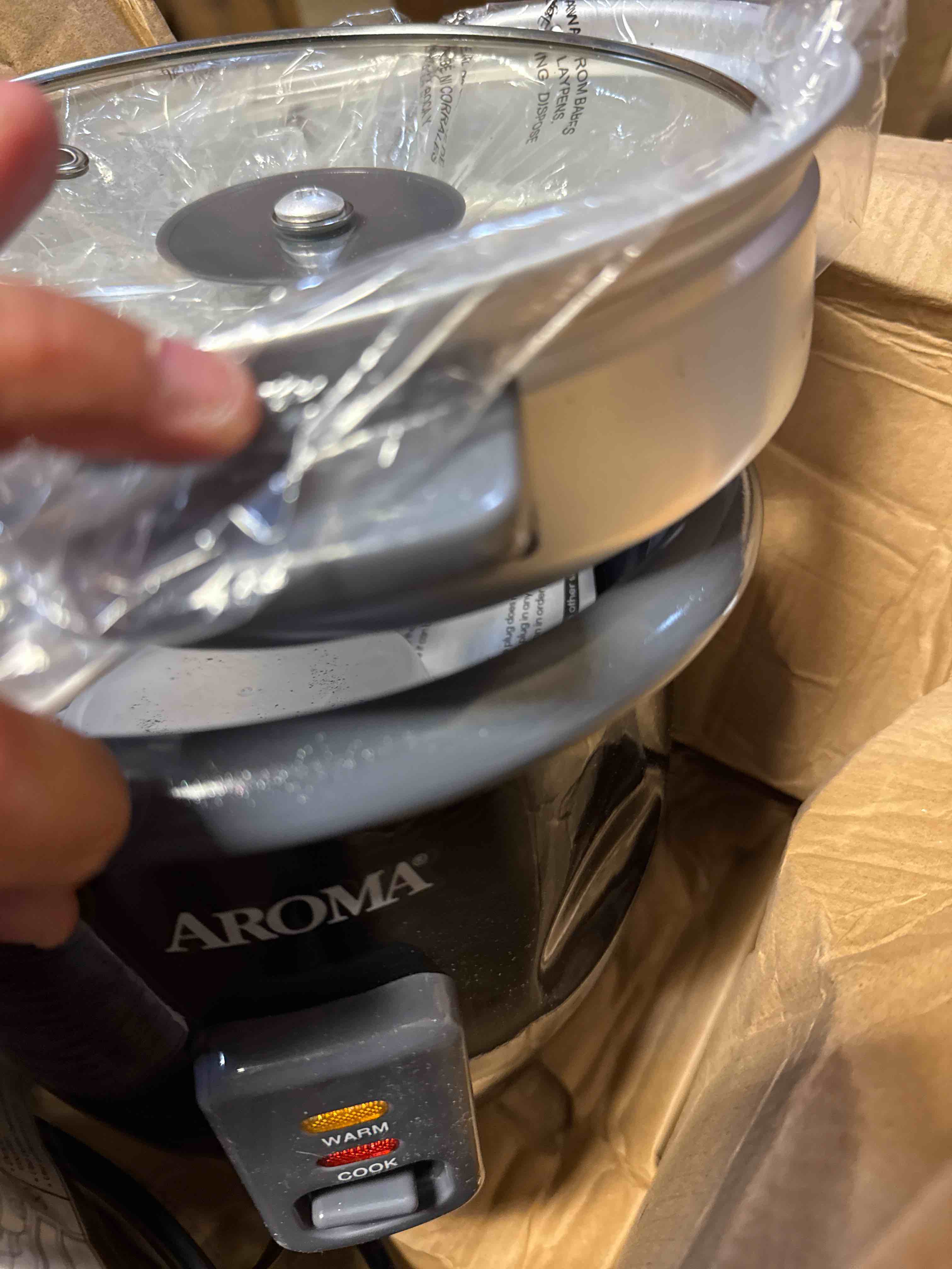 https://s3.amazonaws.com/lotting-images-prod/phillipi/BRN1924132_1753716183966.jpeg