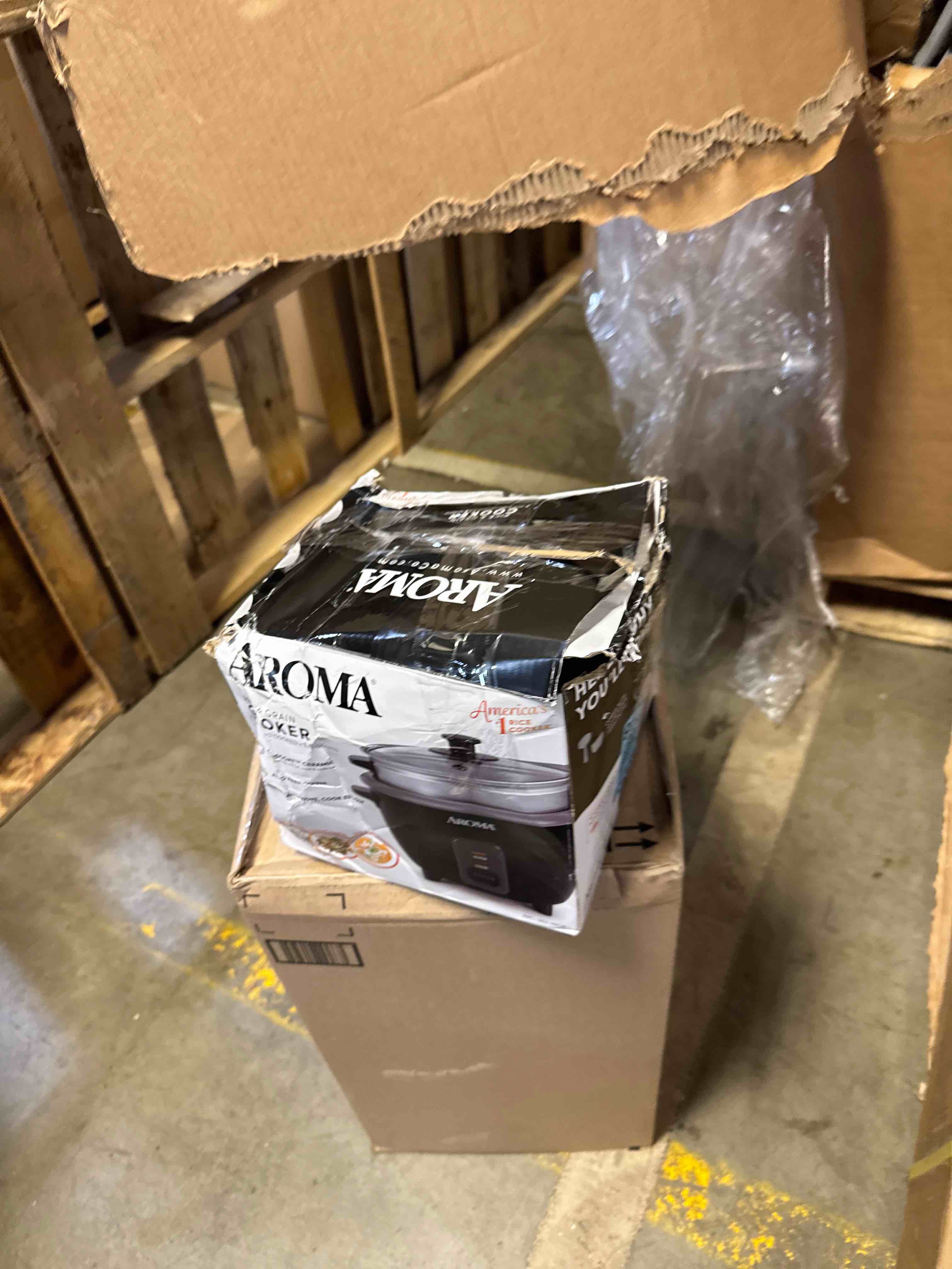 https://s3.amazonaws.com/lotting-images-prod/phillipi/BRN1924132_1753716204866.jpeg
