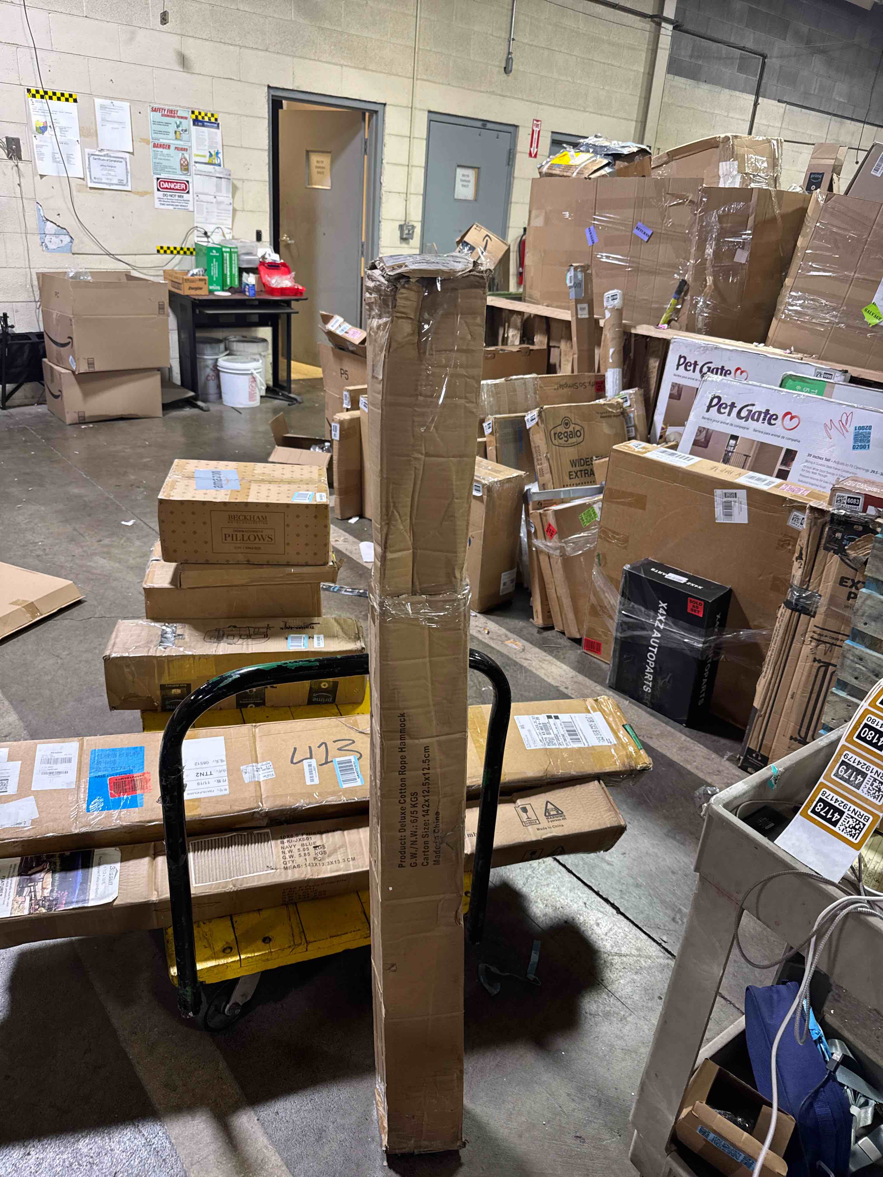 https://s3.amazonaws.com/lotting-images-prod/phillipi/BRN1924178_1753814279910.jpeg
