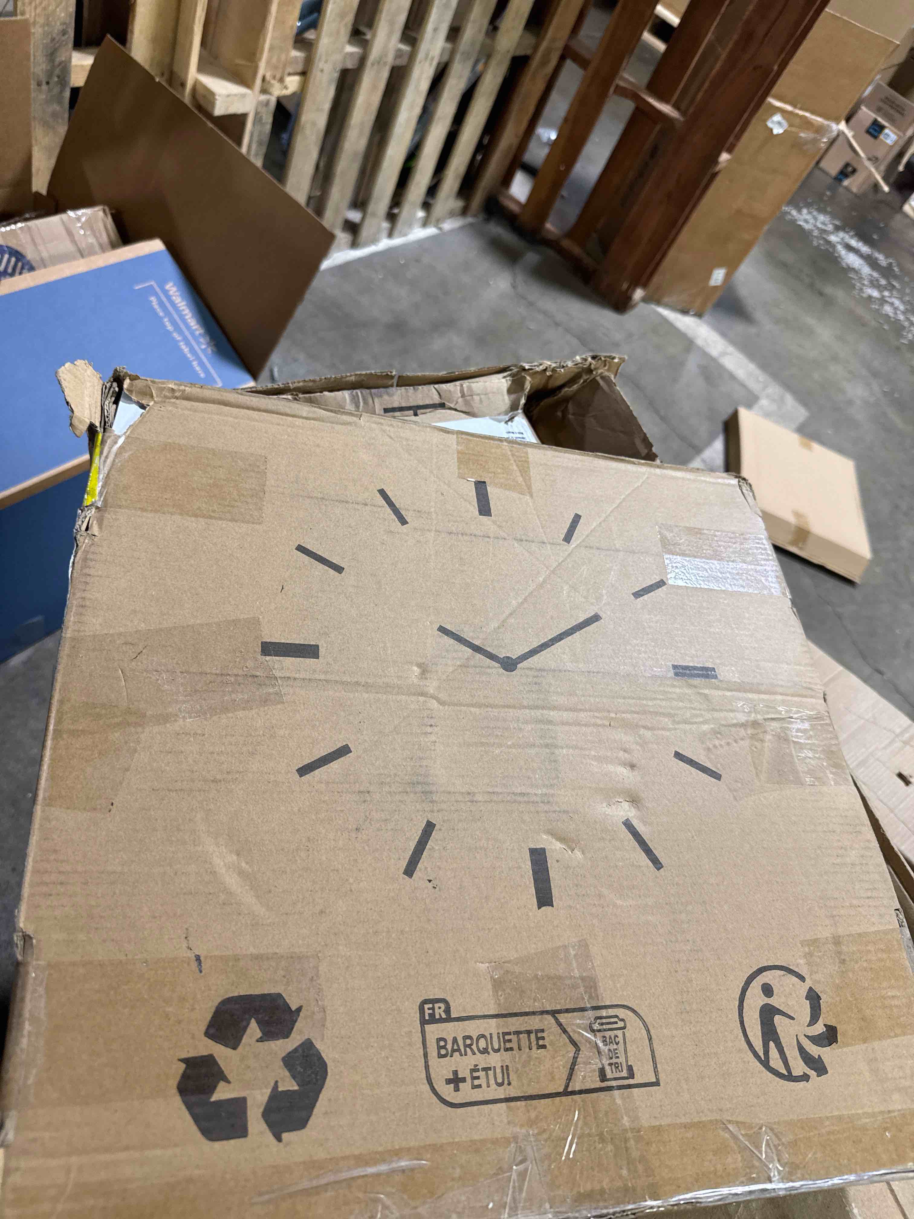 https://s3.amazonaws.com/lotting-images-prod/phillipi/BRN1924185_1753815736093.jpeg