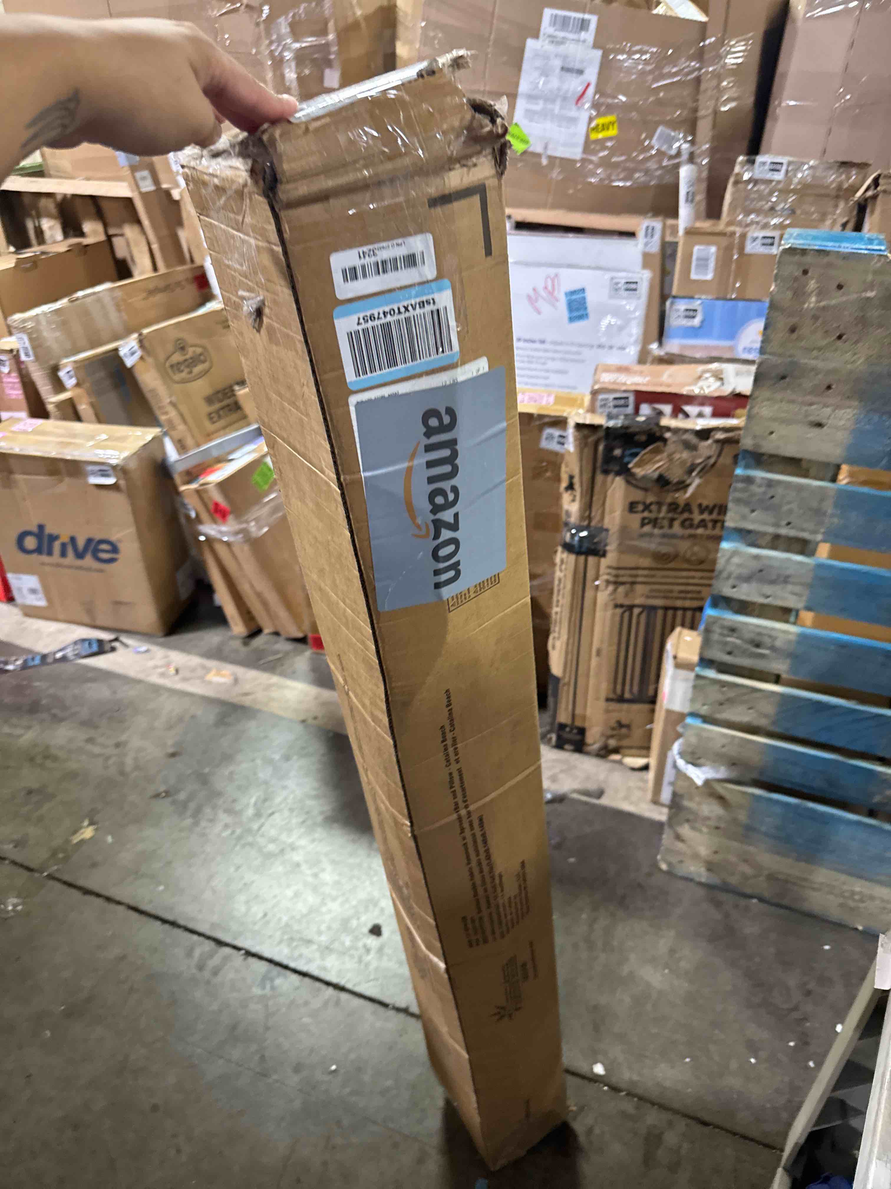 https://s3.amazonaws.com/lotting-images-prod/phillipi/BRN1924187_1753816318041.jpeg