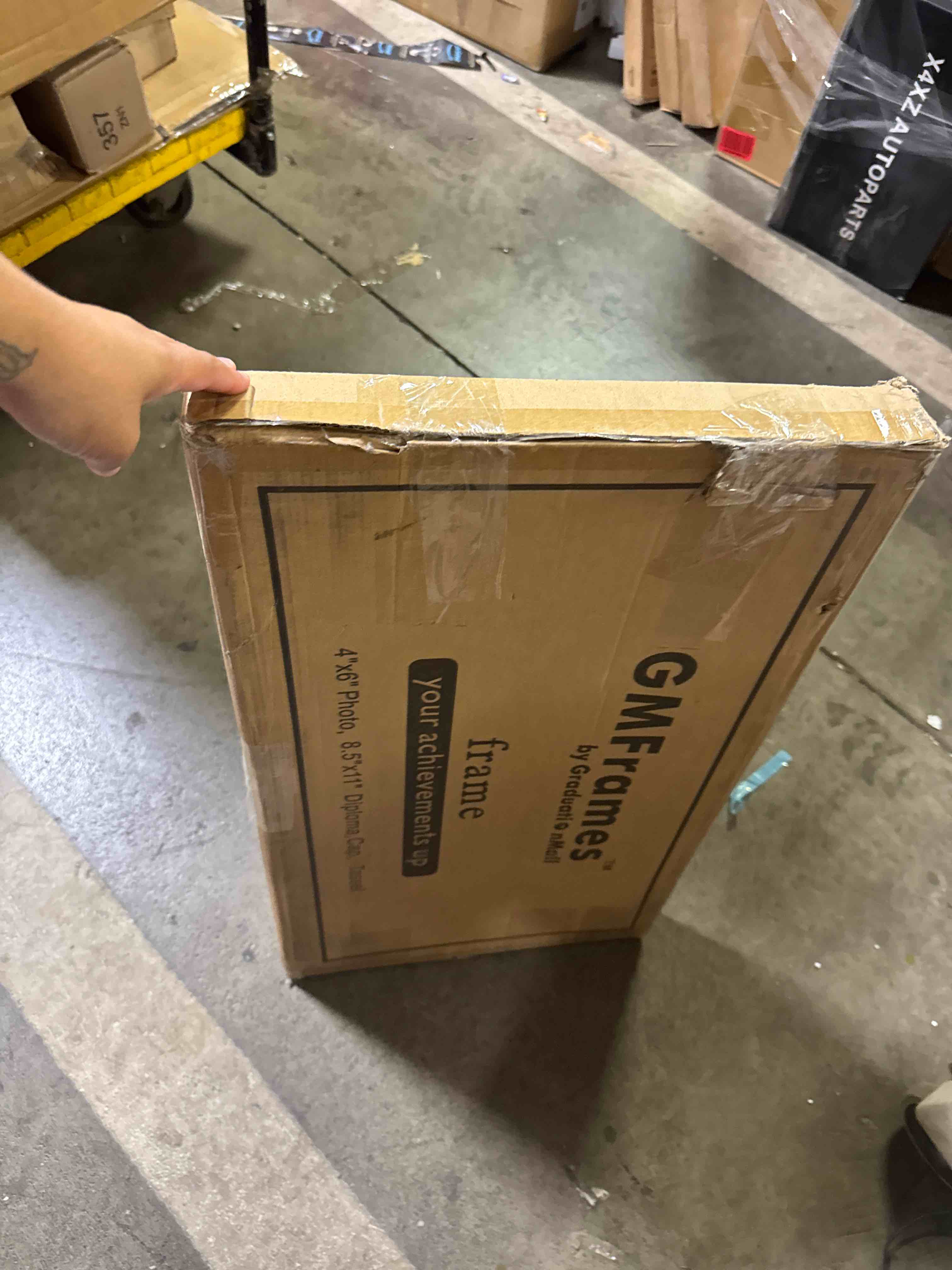 https://s3.amazonaws.com/lotting-images-prod/phillipi/BRN1924188_1753816691430.jpeg