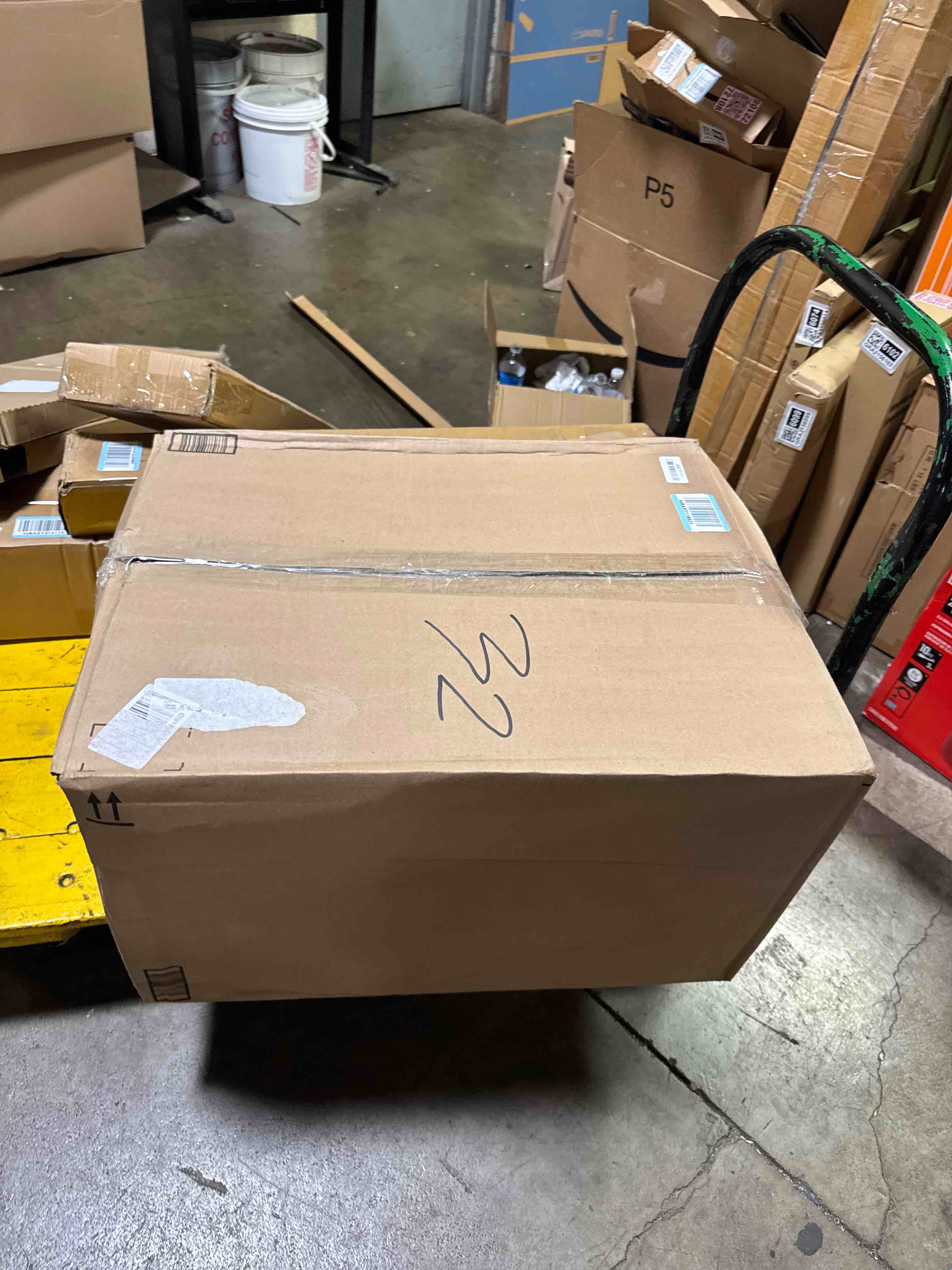https://s3.amazonaws.com/lotting-images-prod/phillipi/BRN1924232_1753880717645.jpeg