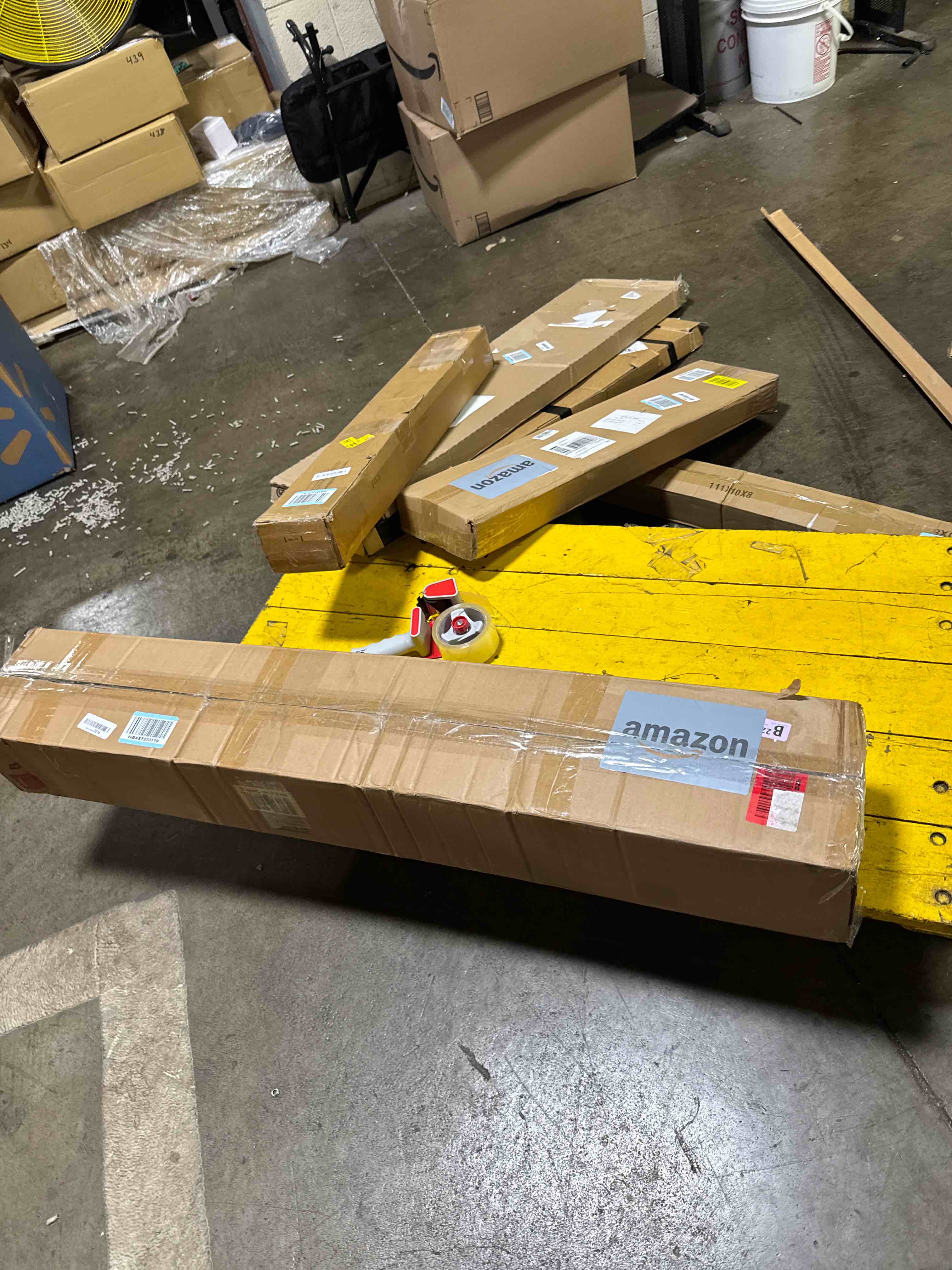 https://s3.amazonaws.com/lotting-images-prod/phillipi/BRN1924233_1753880854972.jpeg