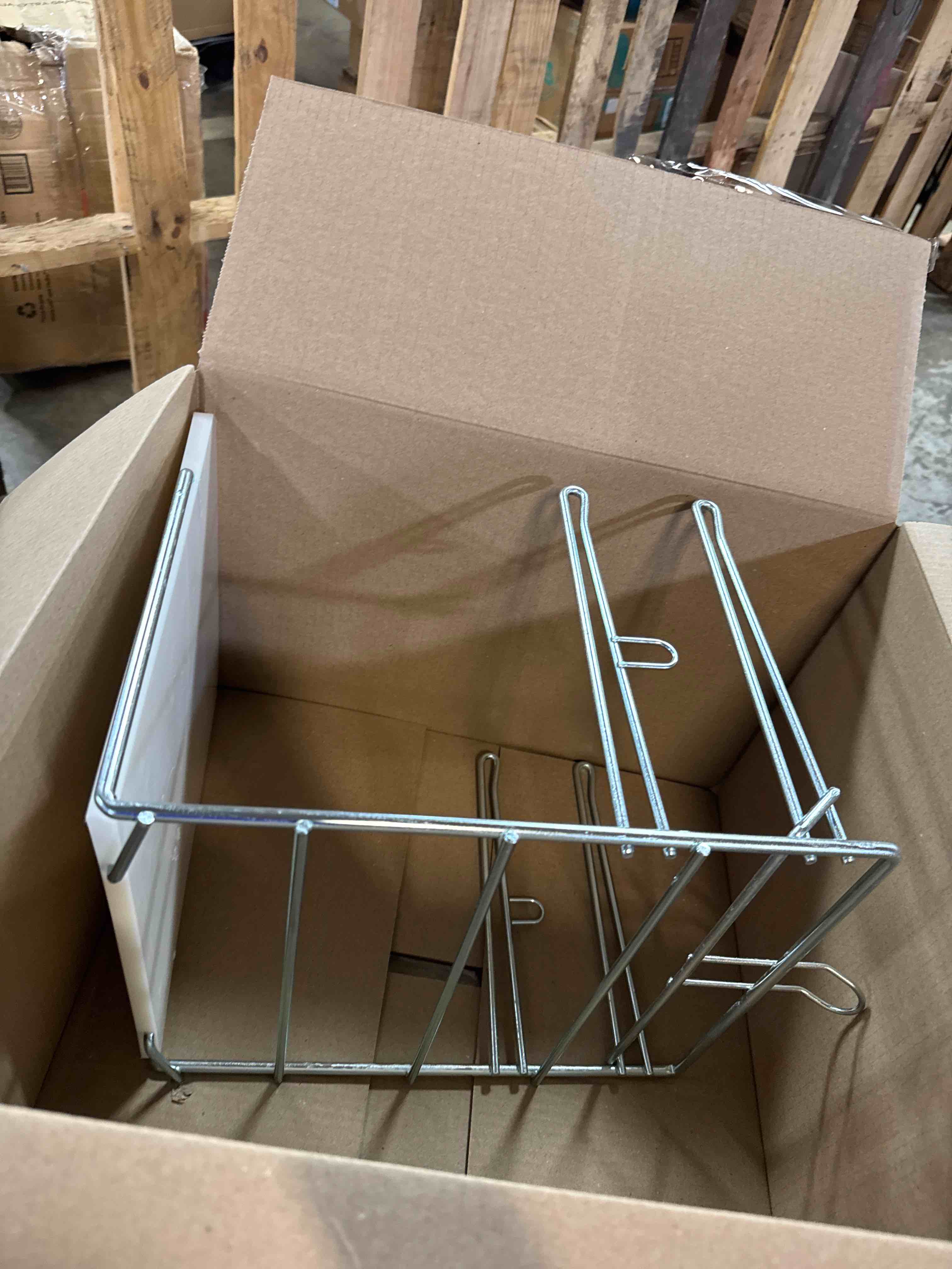 https://s3.amazonaws.com/lotting-images-prod/phillipi/BRN1924242_1753897503703.jpeg