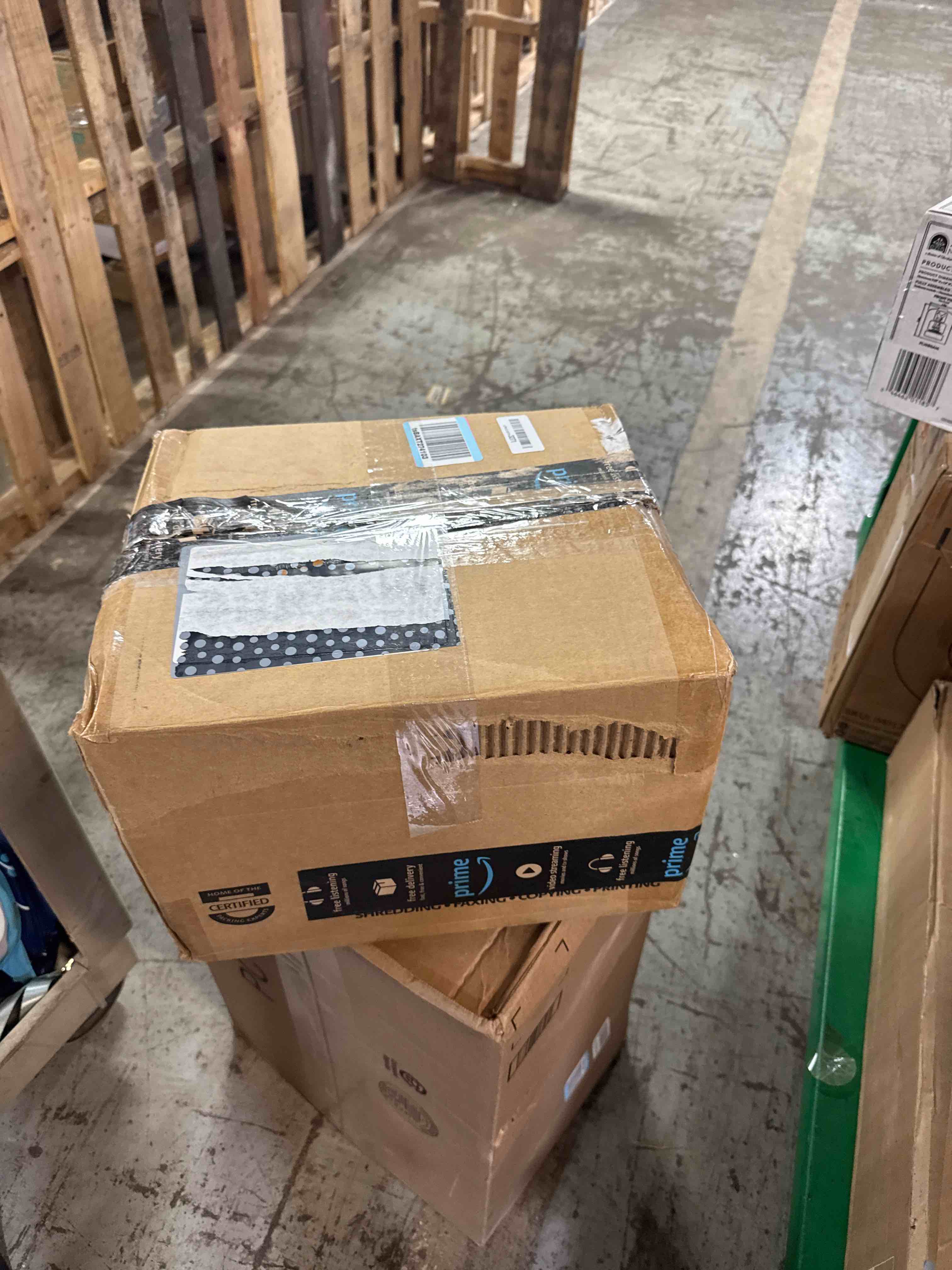 https://s3.amazonaws.com/lotting-images-prod/phillipi/BRN1924243_1753897648088.jpeg