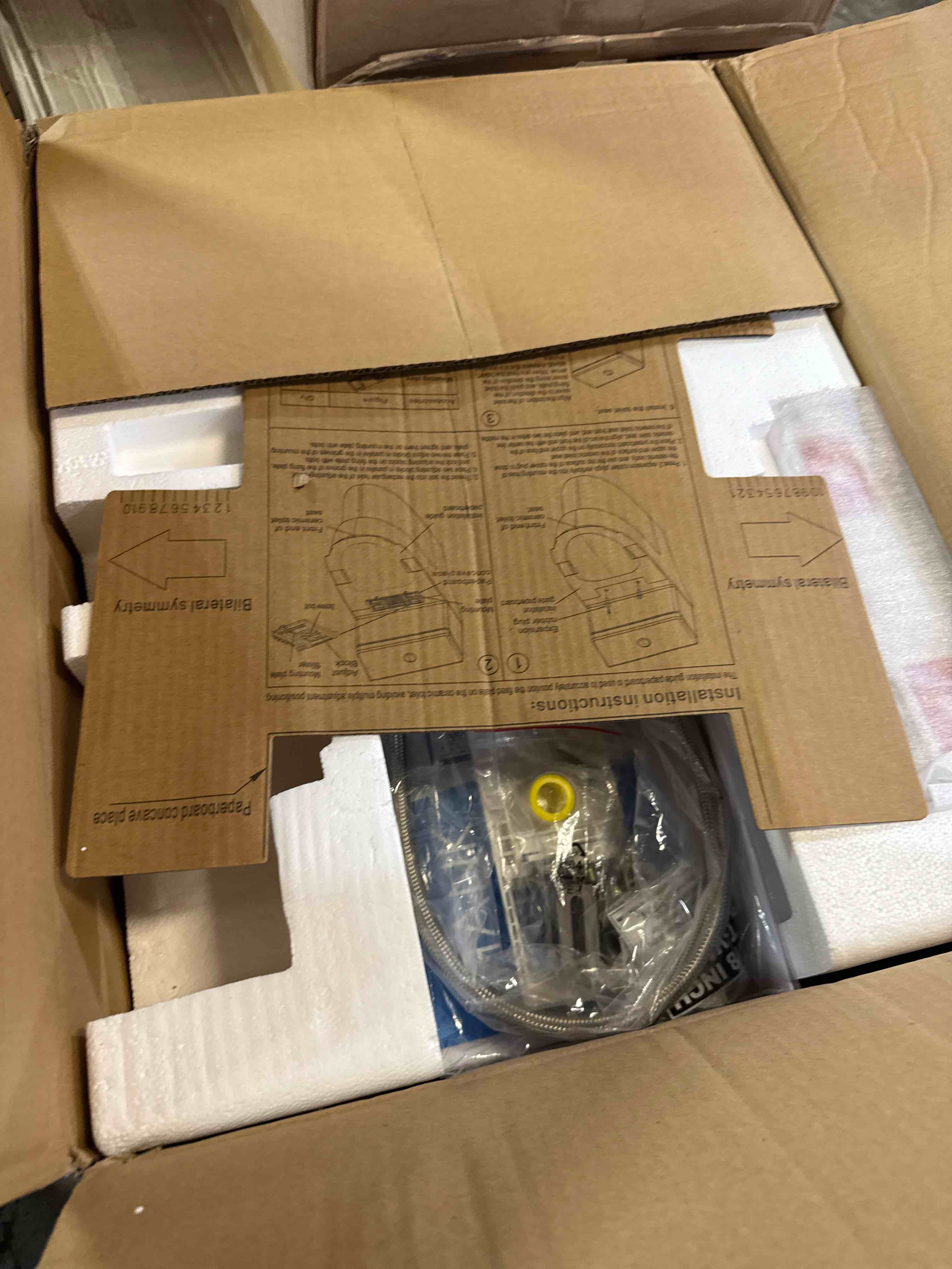https://s3.amazonaws.com/lotting-images-prod/phillipi/BRN1924245_1753897835886.jpeg