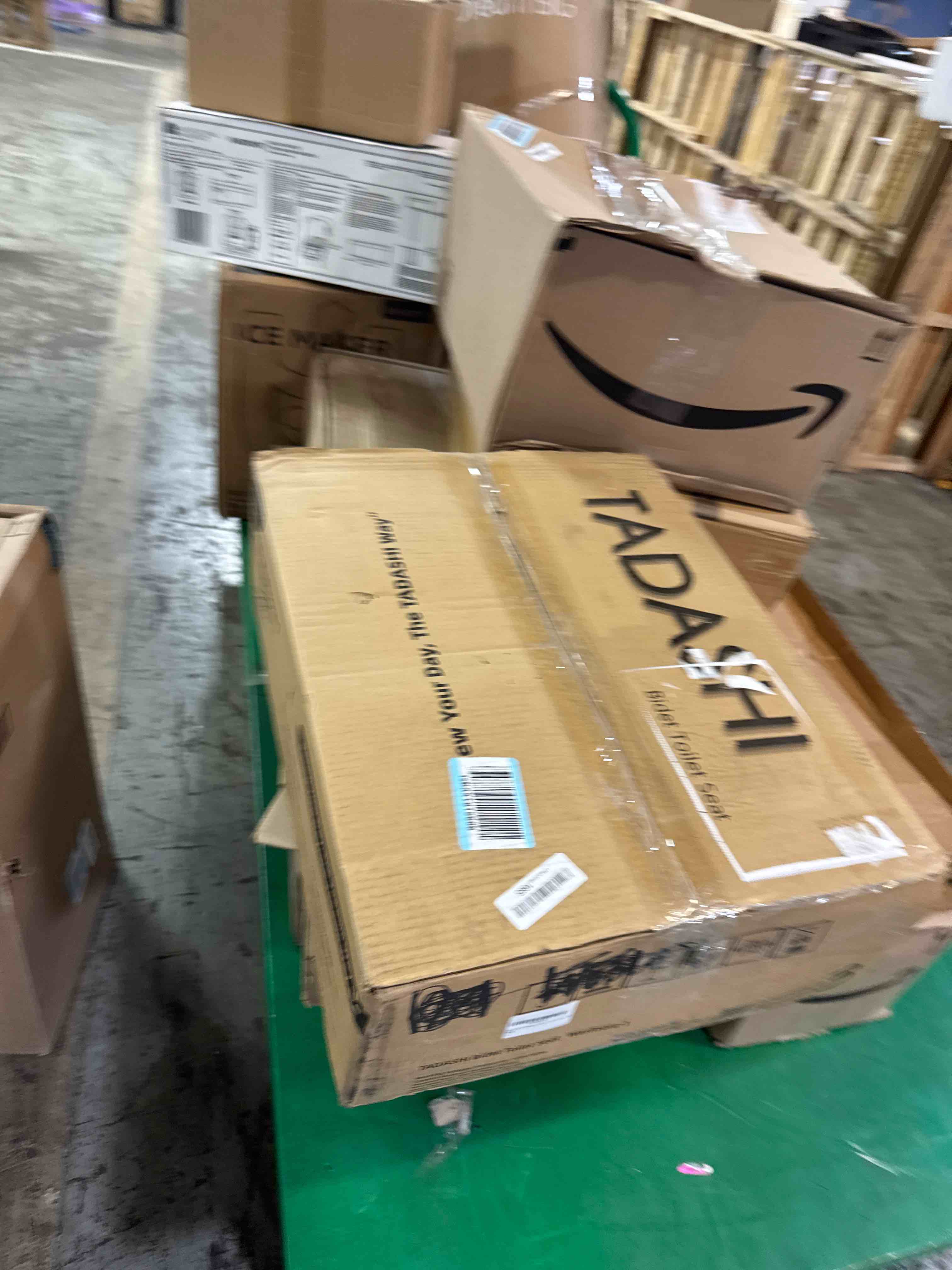 https://s3.amazonaws.com/lotting-images-prod/phillipi/BRN1924245_1753897849616.jpeg