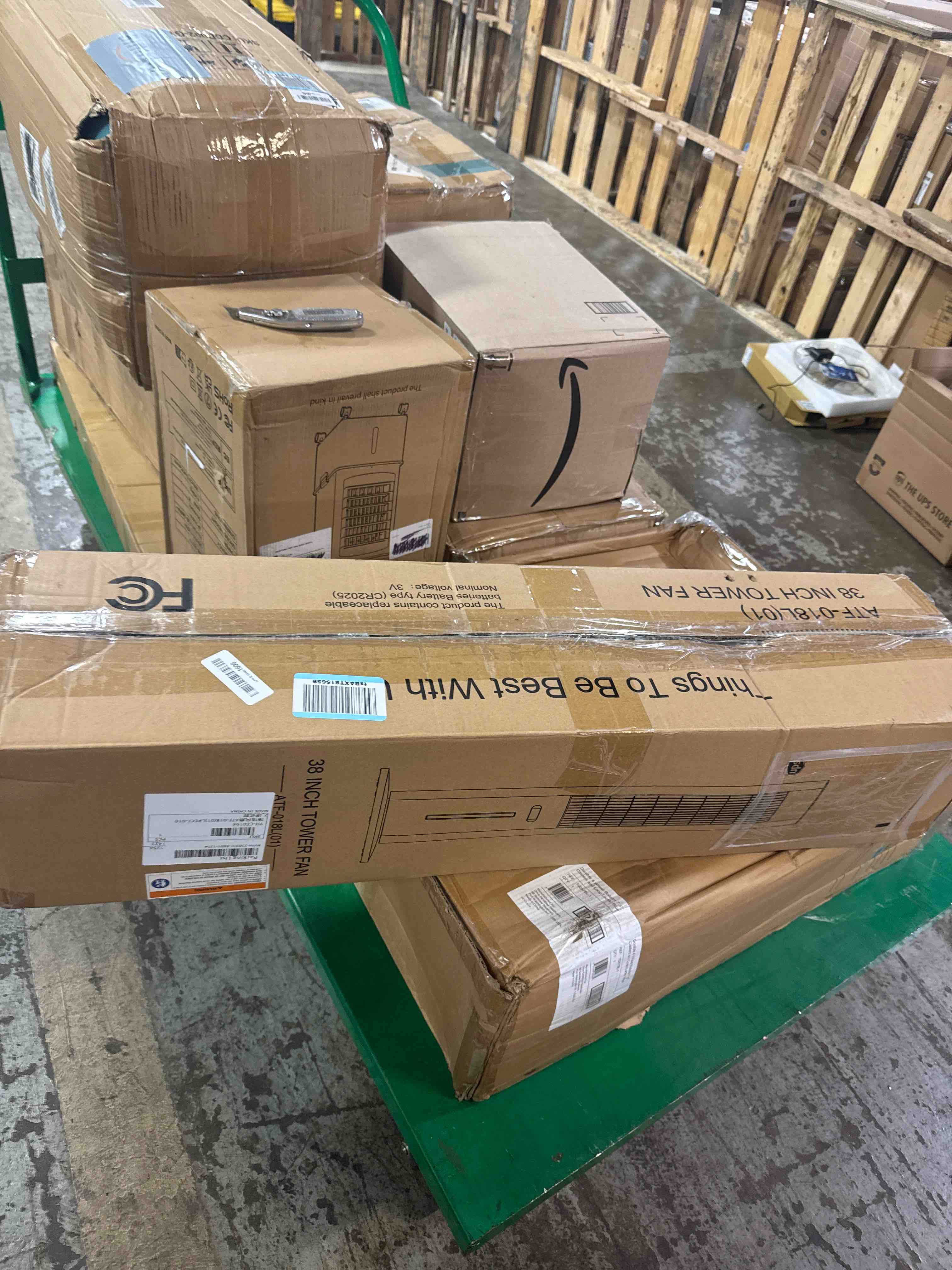 https://s3.amazonaws.com/lotting-images-prod/phillipi/BRN1924275_1753965674270.jpeg