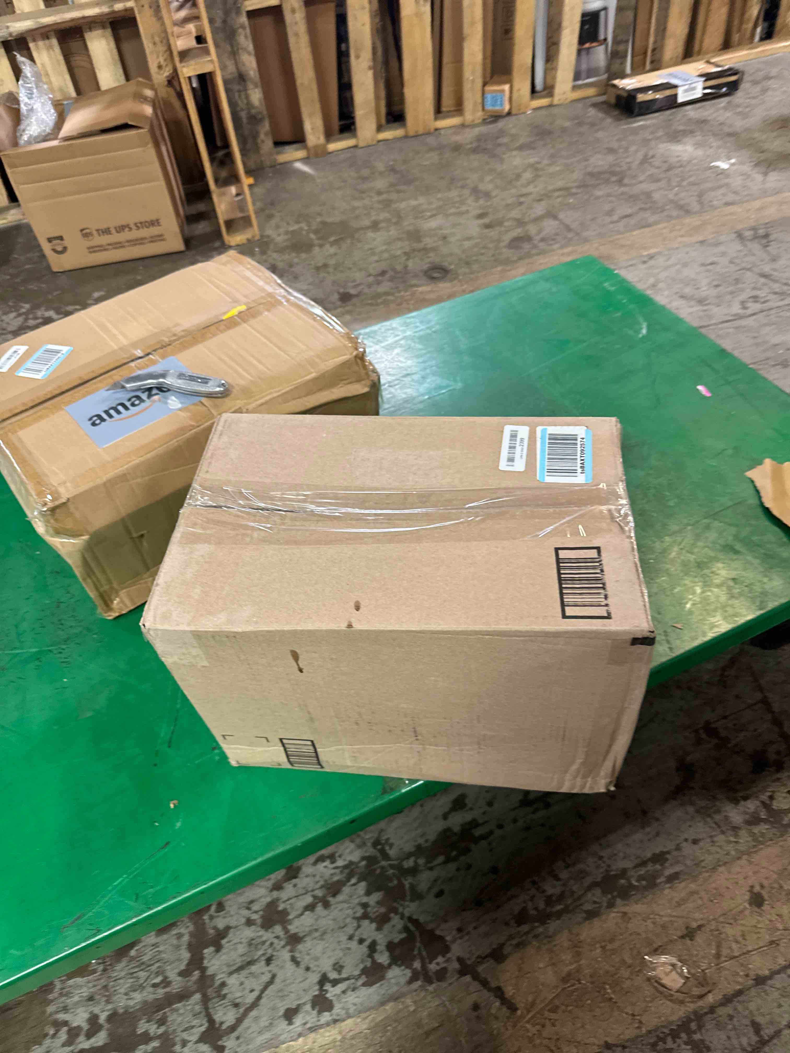 https://s3.amazonaws.com/lotting-images-prod/phillipi/BRN1924282_1753966864969.jpeg