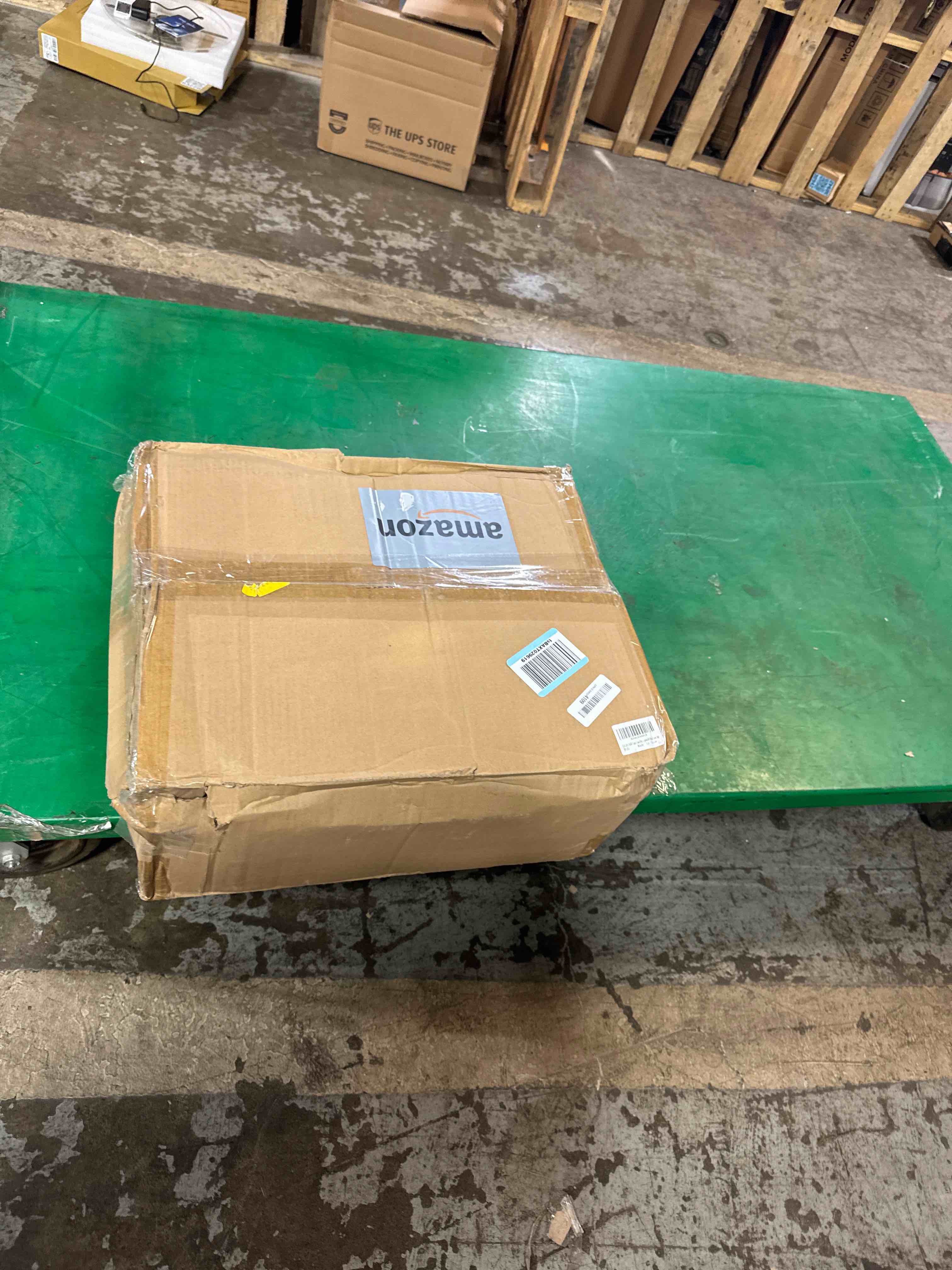 https://s3.amazonaws.com/lotting-images-prod/phillipi/BRN1924283_1753967062507.jpeg