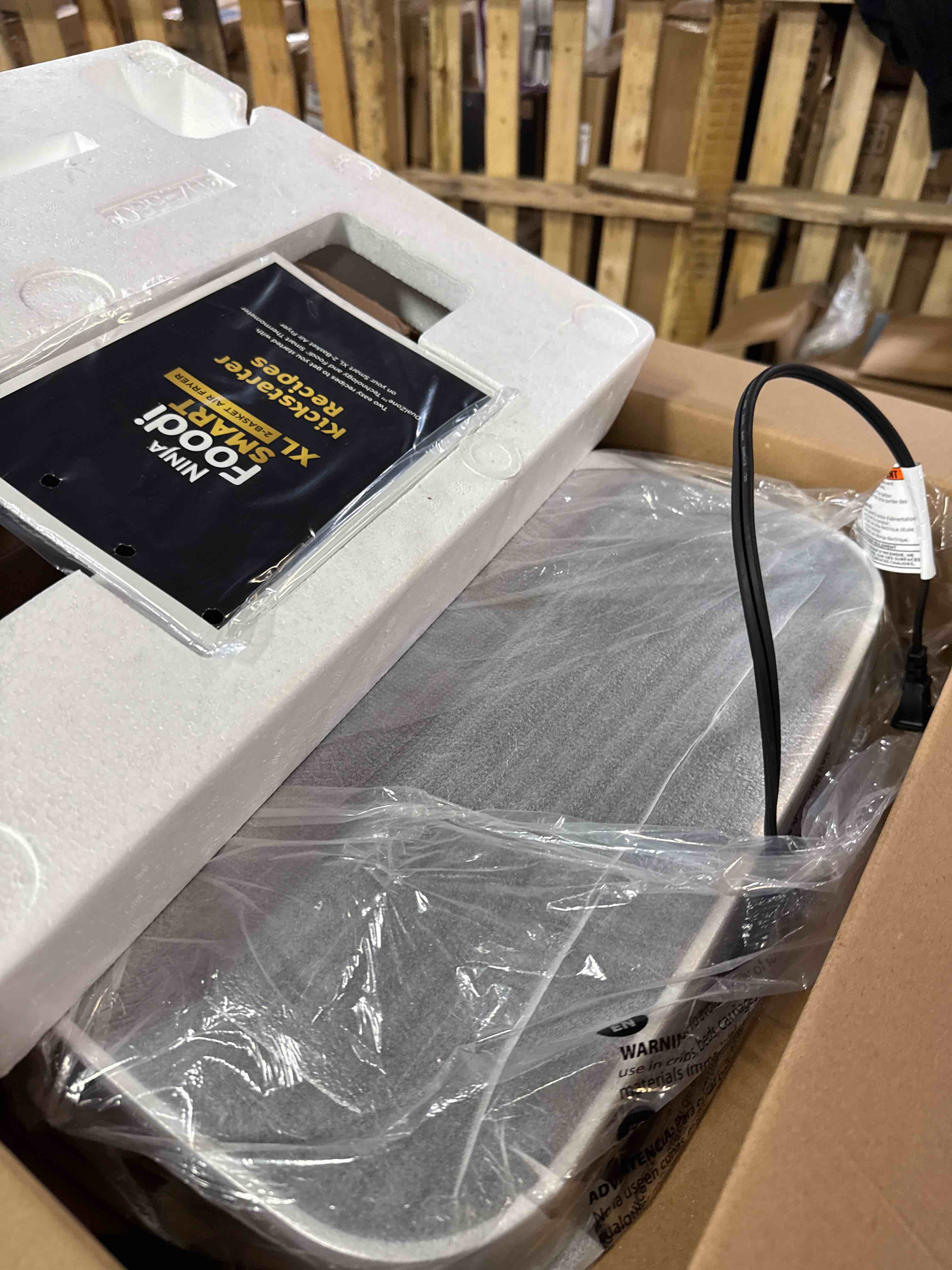 https://s3.amazonaws.com/lotting-images-prod/phillipi/BRN1924284_1753967789413.jpeg
