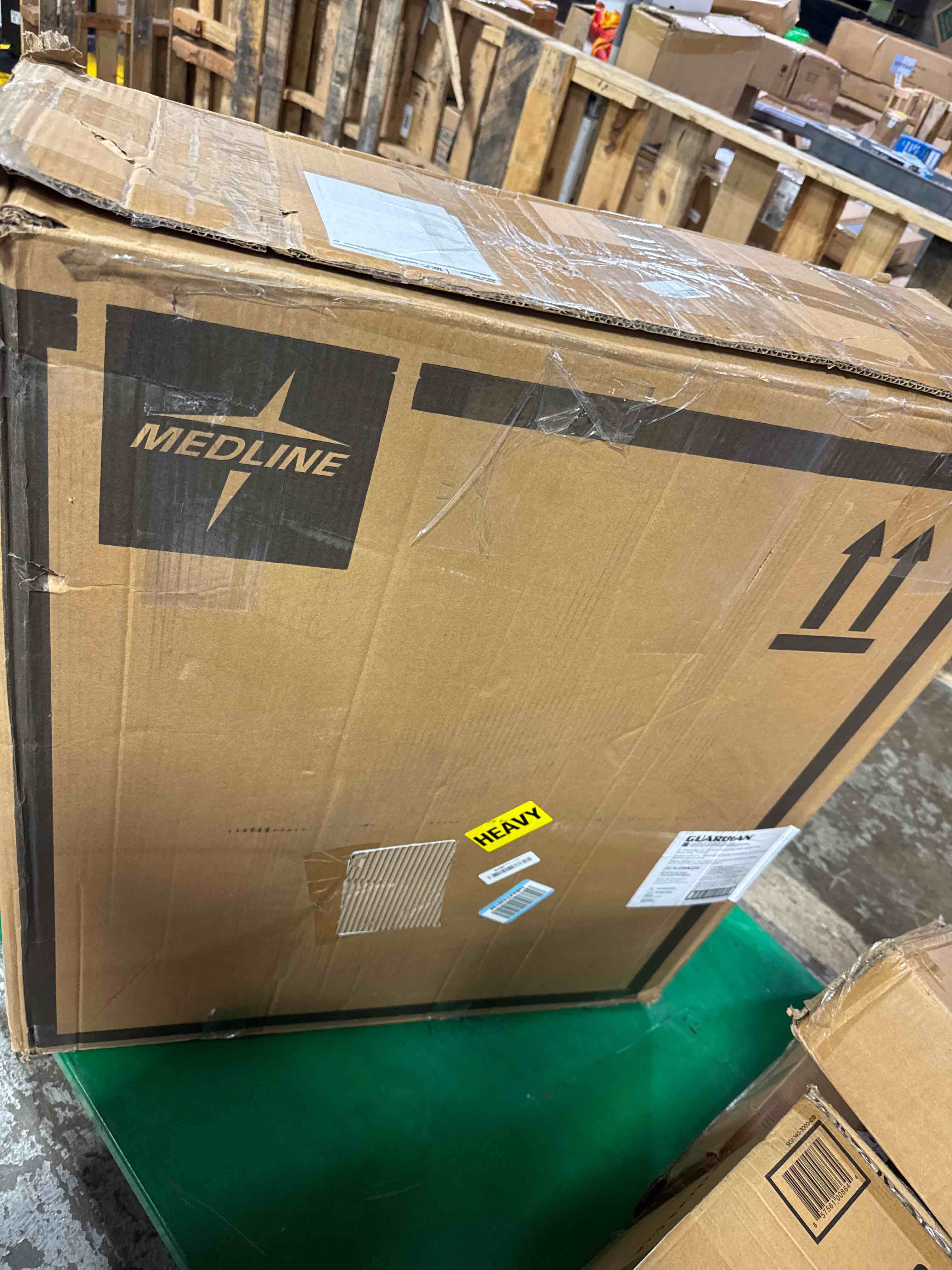 https://s3.amazonaws.com/lotting-images-prod/phillipi/BRN1924297_1753969455652.jpeg