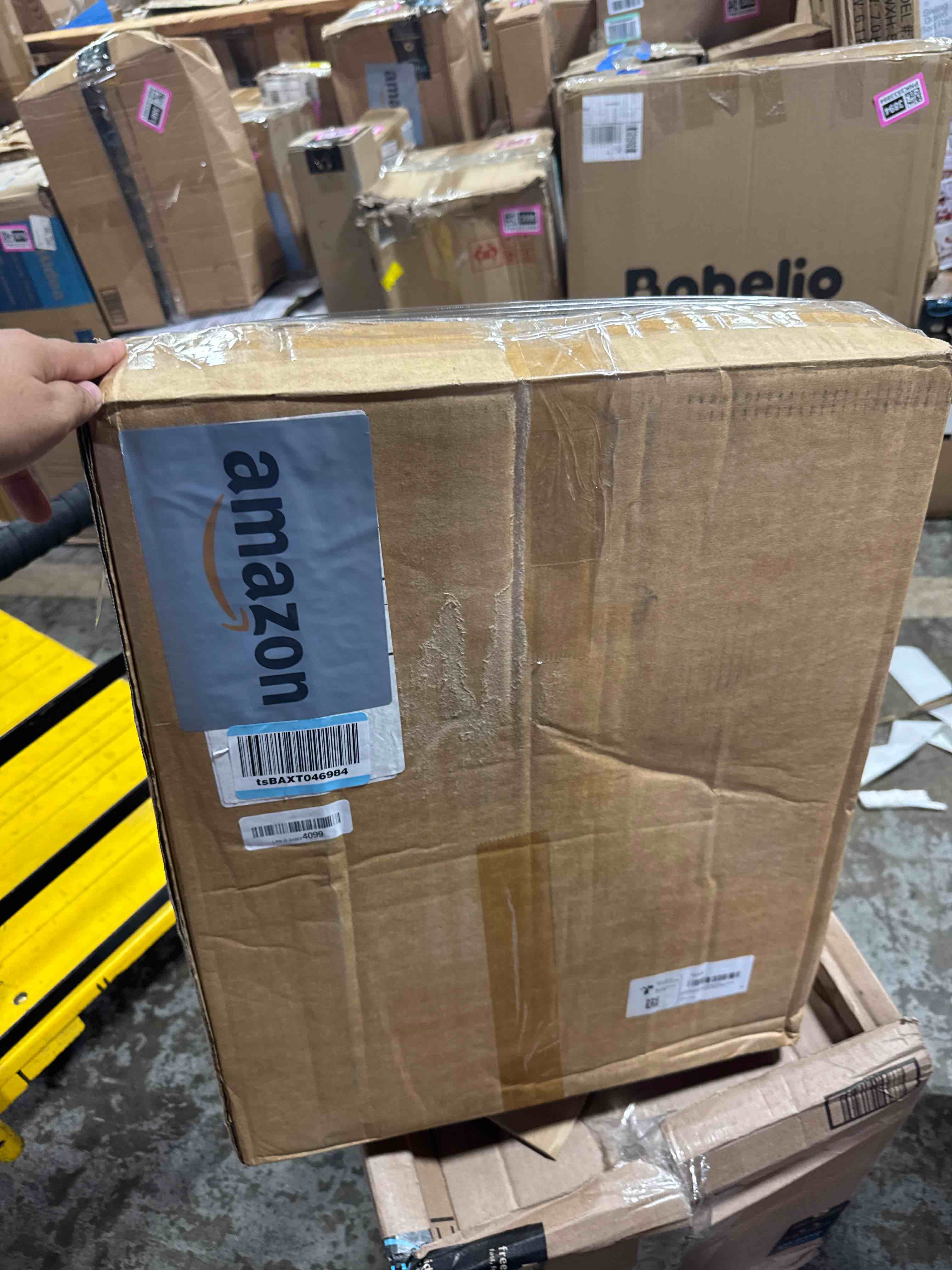 https://s3.amazonaws.com/lotting-images-prod/phillipi/BRN1924309_1753991064765.jpeg