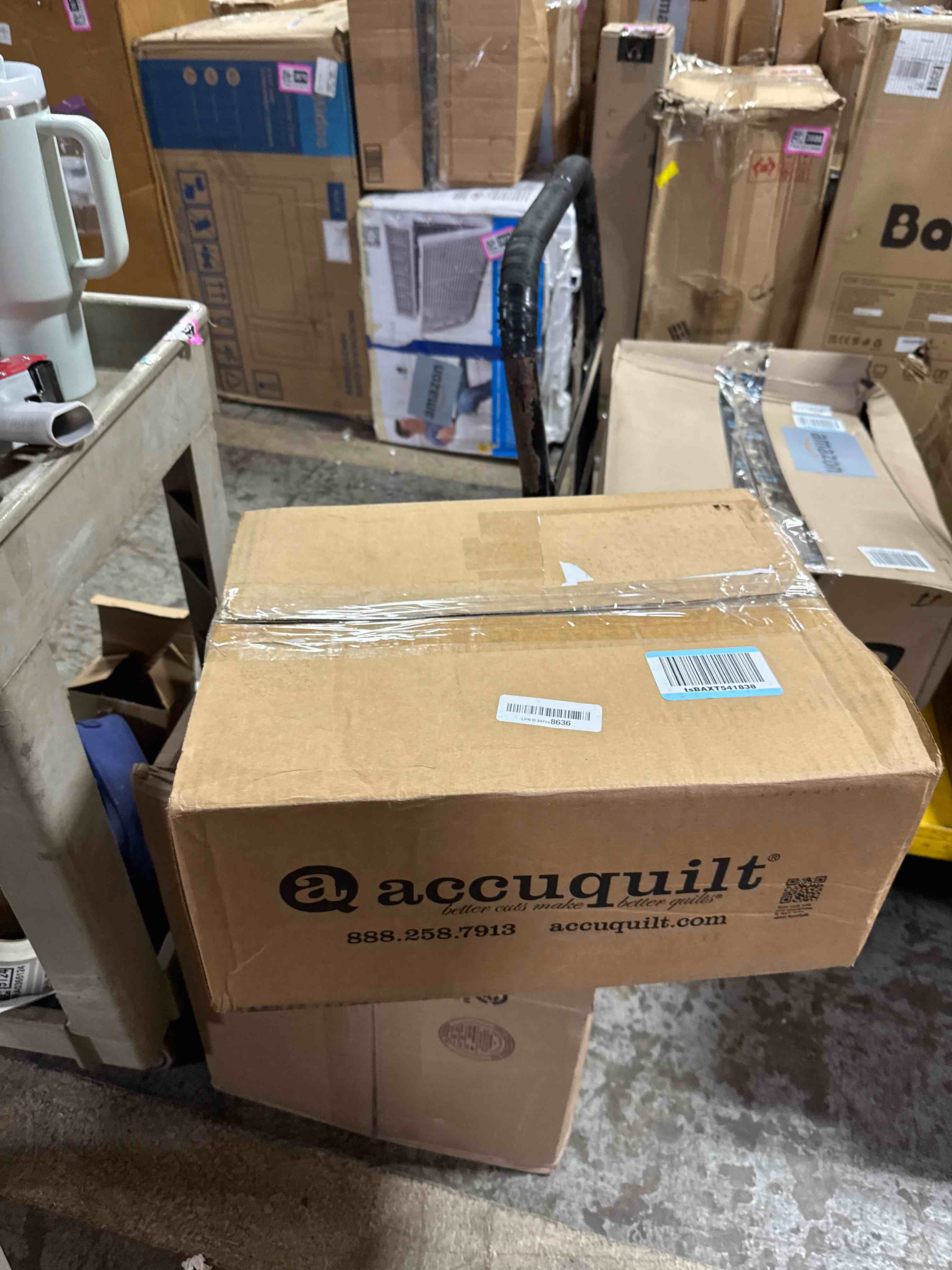https://s3.amazonaws.com/lotting-images-prod/phillipi/BRN1924322_1754054350008.jpeg