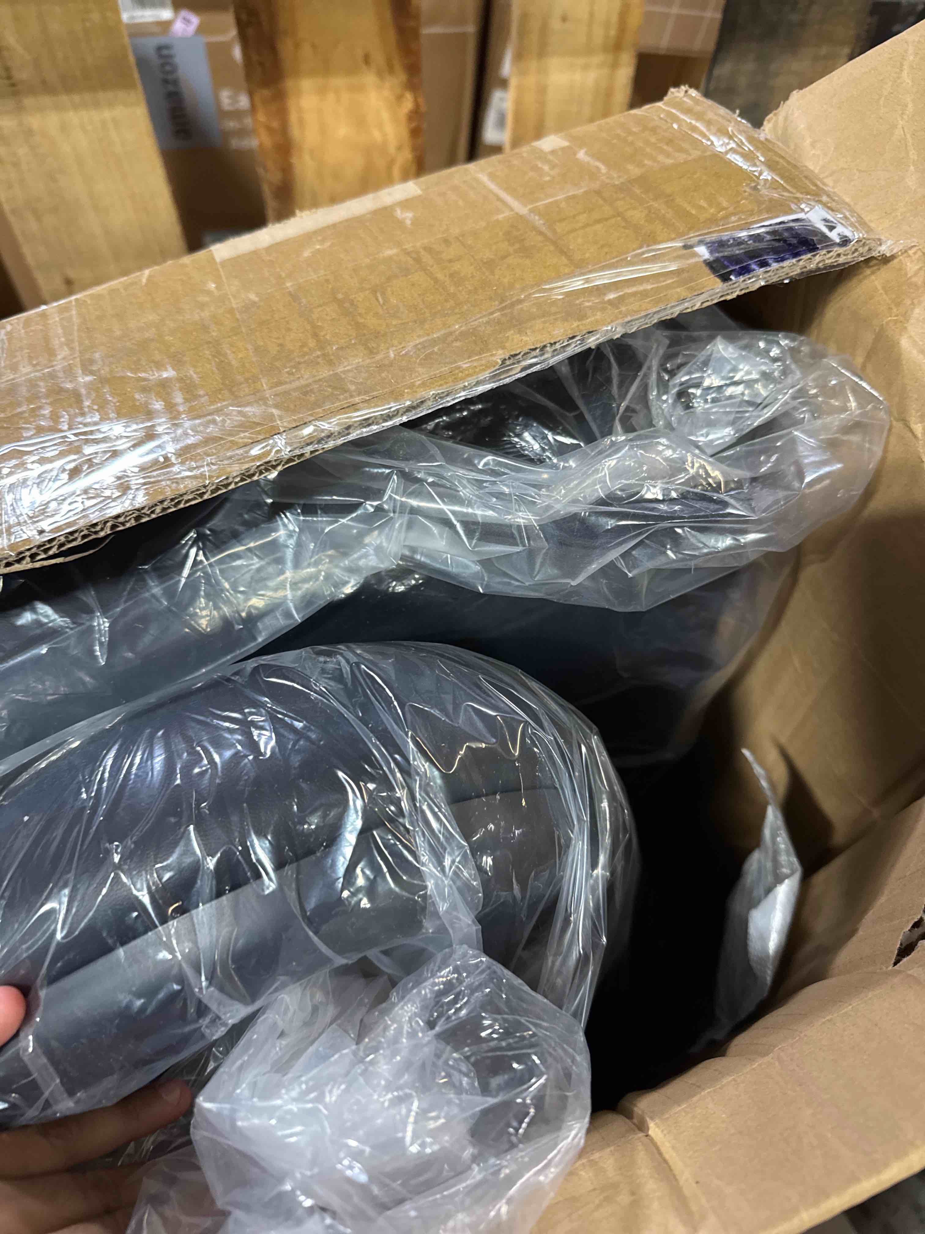 https://s3.amazonaws.com/lotting-images-prod/phillipi/BRN1924327_1754055554196.jpeg