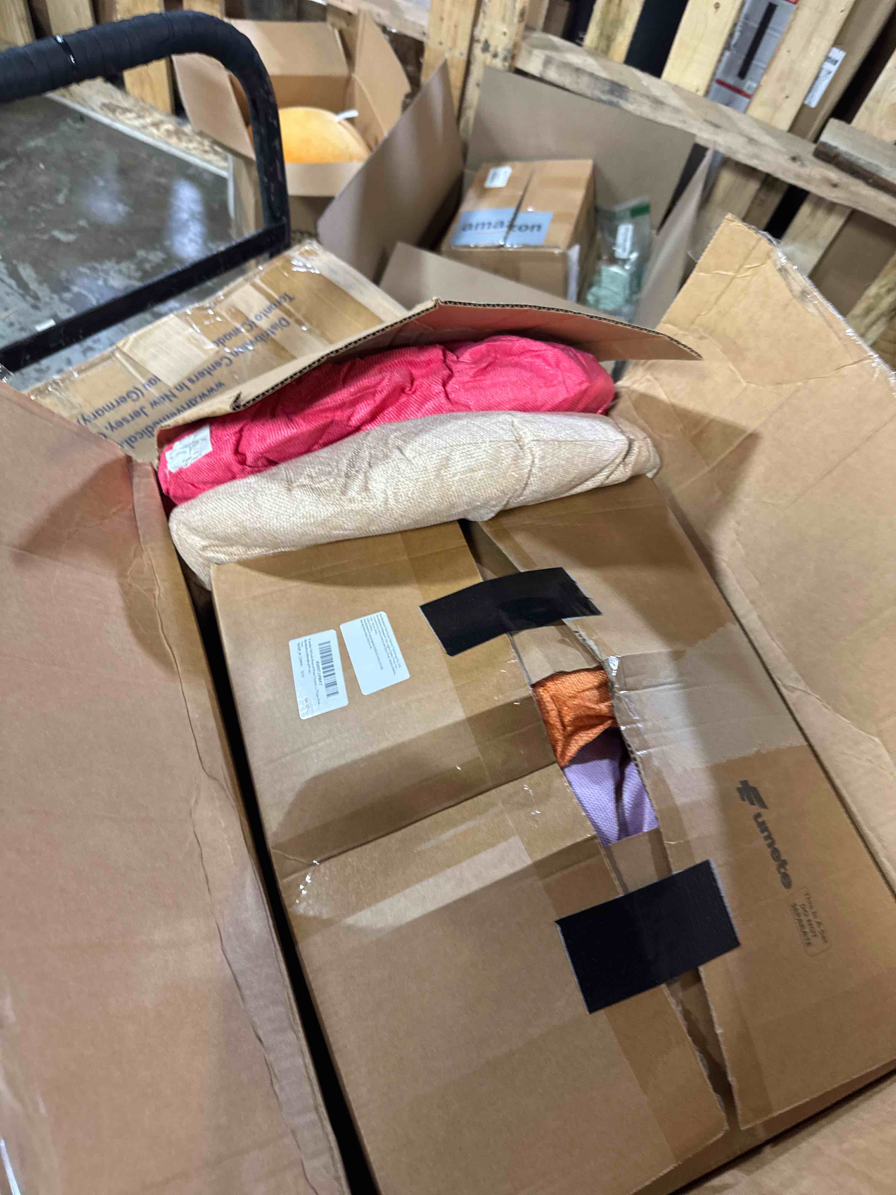 https://s3.amazonaws.com/lotting-images-prod/phillipi/BRN1924333_1754058477167.jpeg