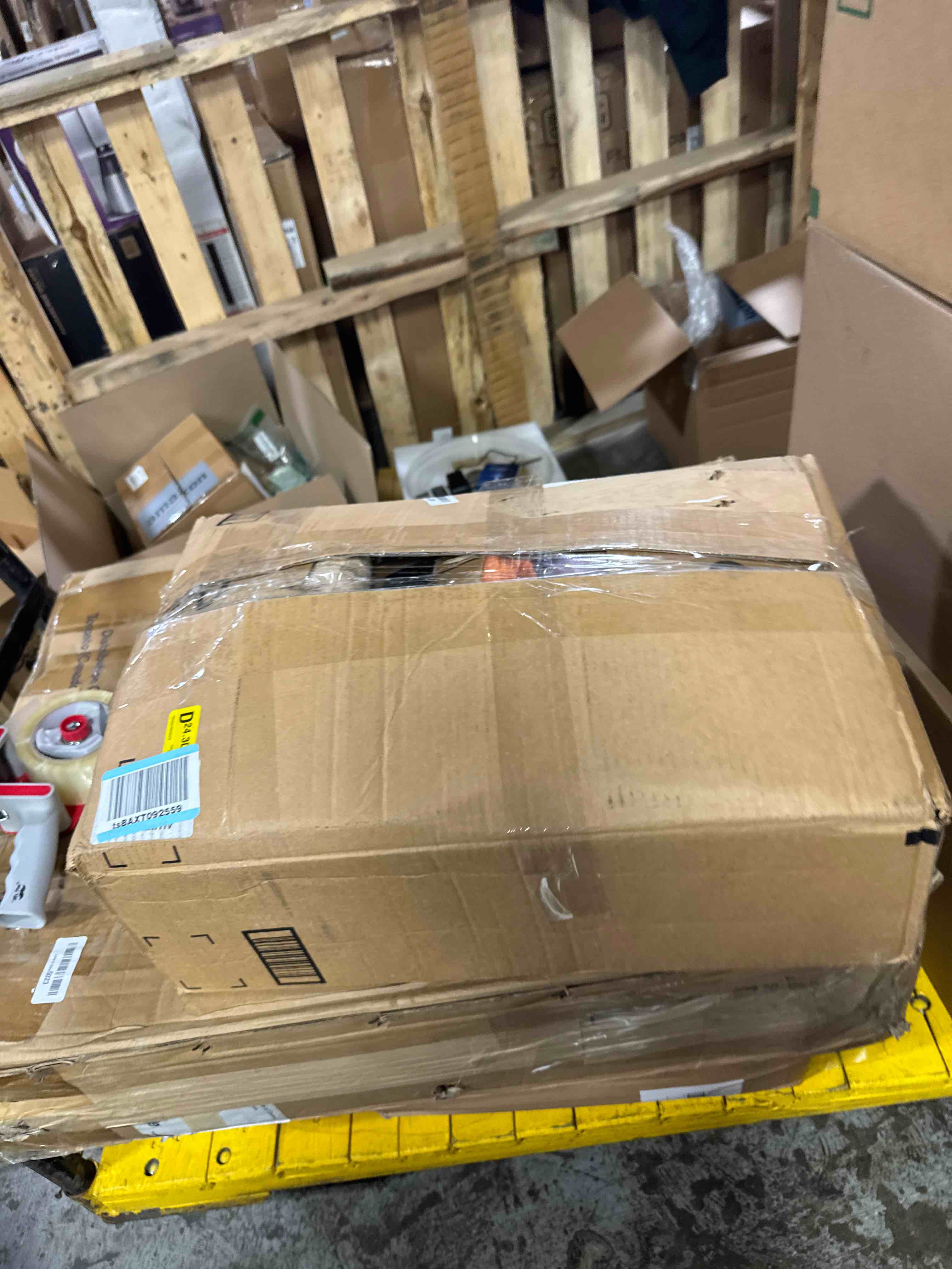 https://s3.amazonaws.com/lotting-images-prod/phillipi/BRN1924333_1754058491073.jpeg