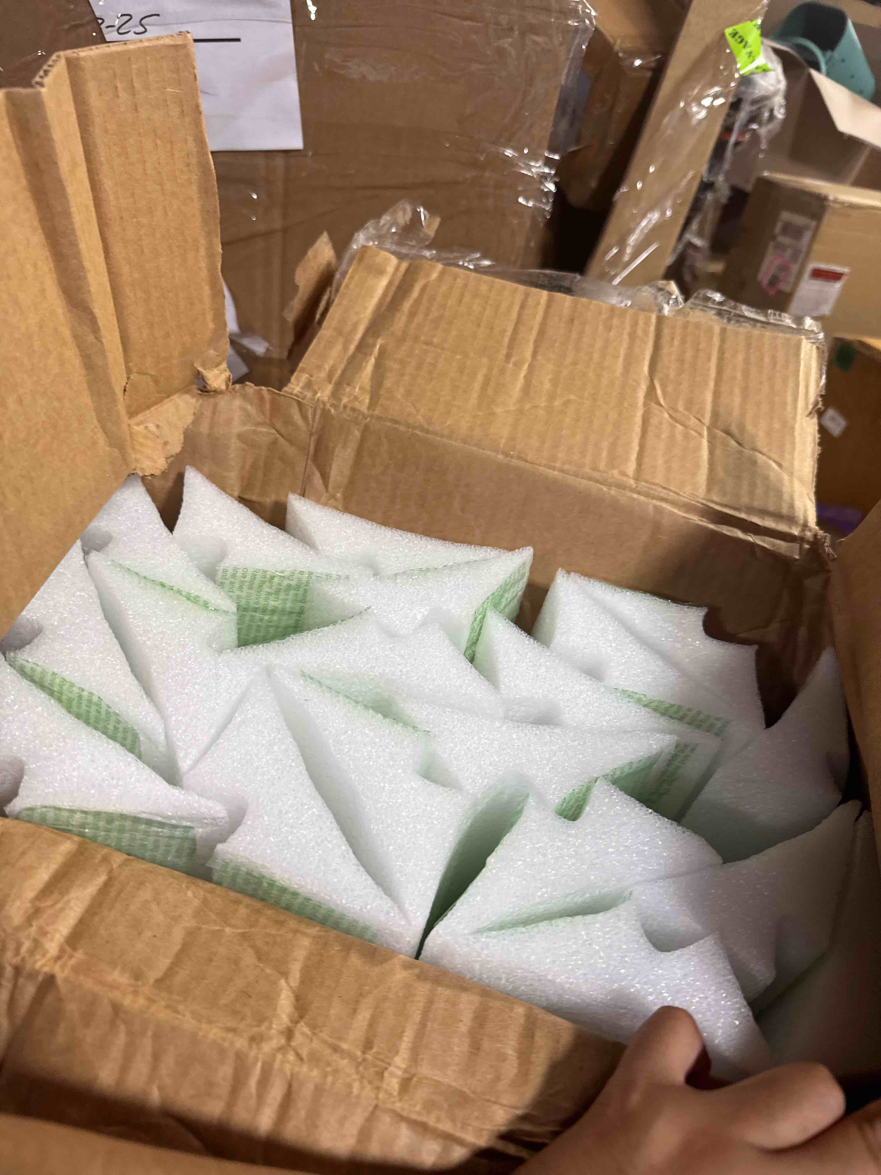 https://s3.amazonaws.com/lotting-images-prod/phillipi/BRN1924338_1754060625092.jpeg