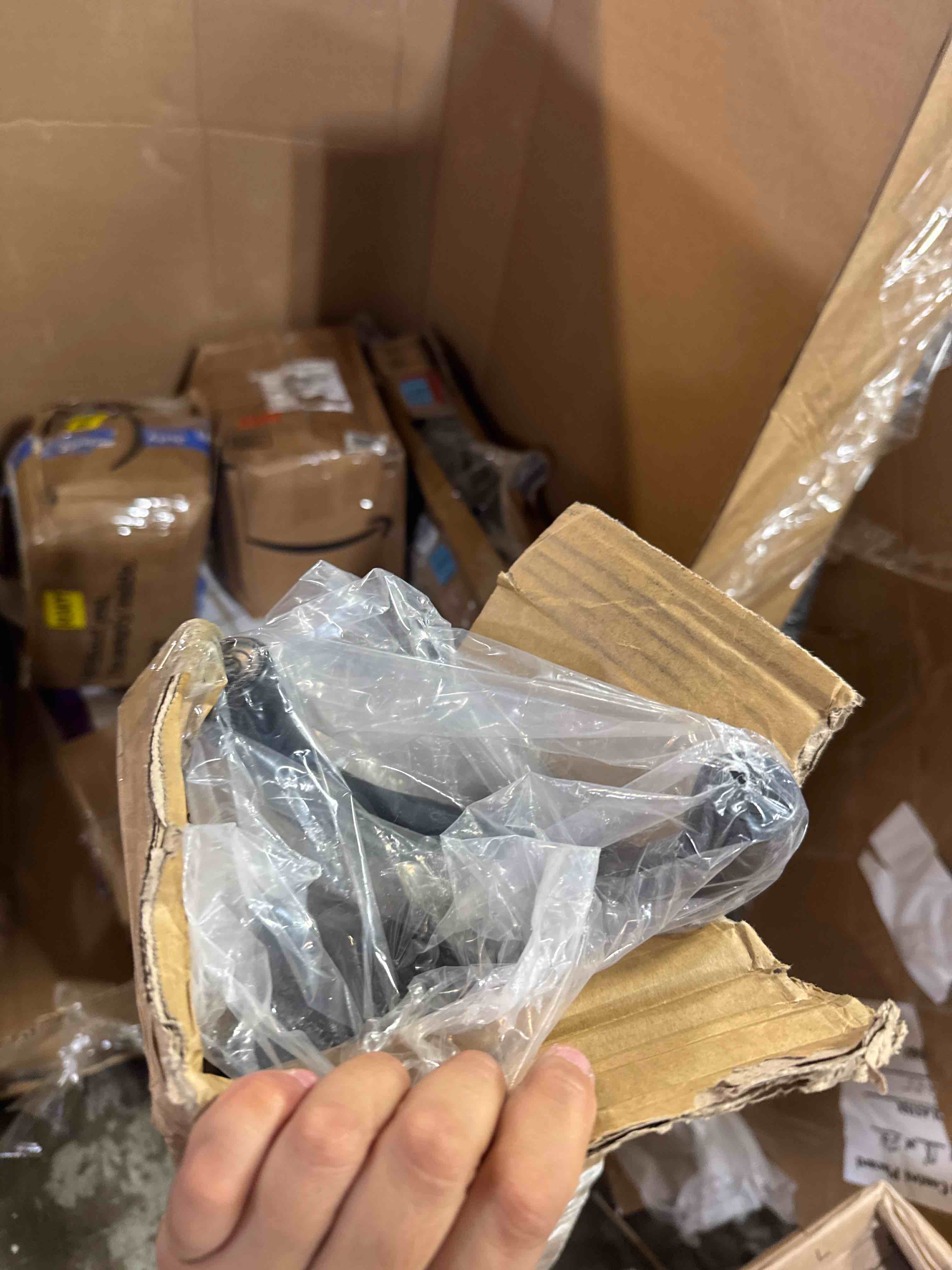 https://s3.amazonaws.com/lotting-images-prod/phillipi/BRN1924354_1754064403929.jpeg
