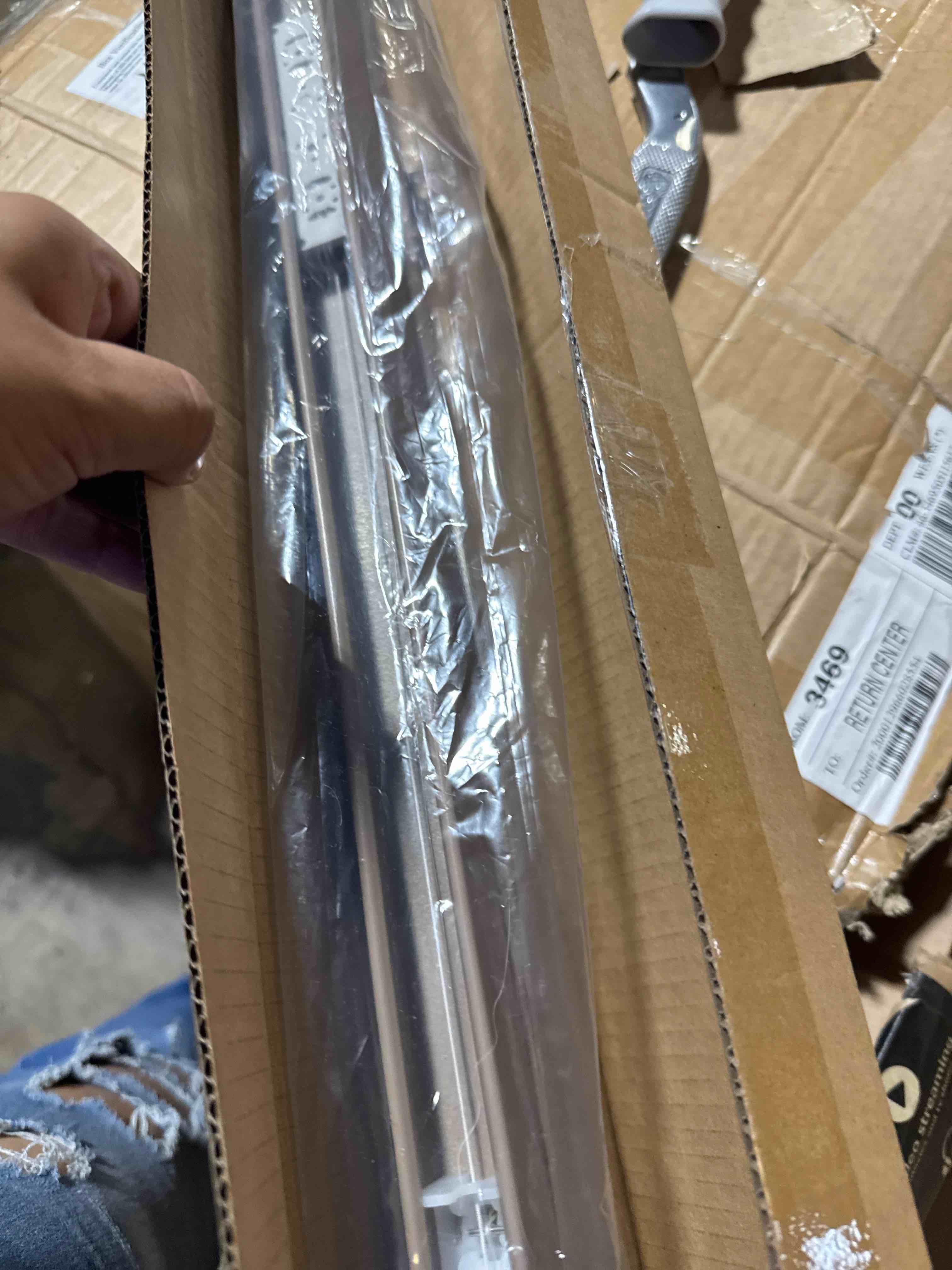 https://s3.amazonaws.com/lotting-images-prod/phillipi/BRN1924403_1754316358555.jpeg