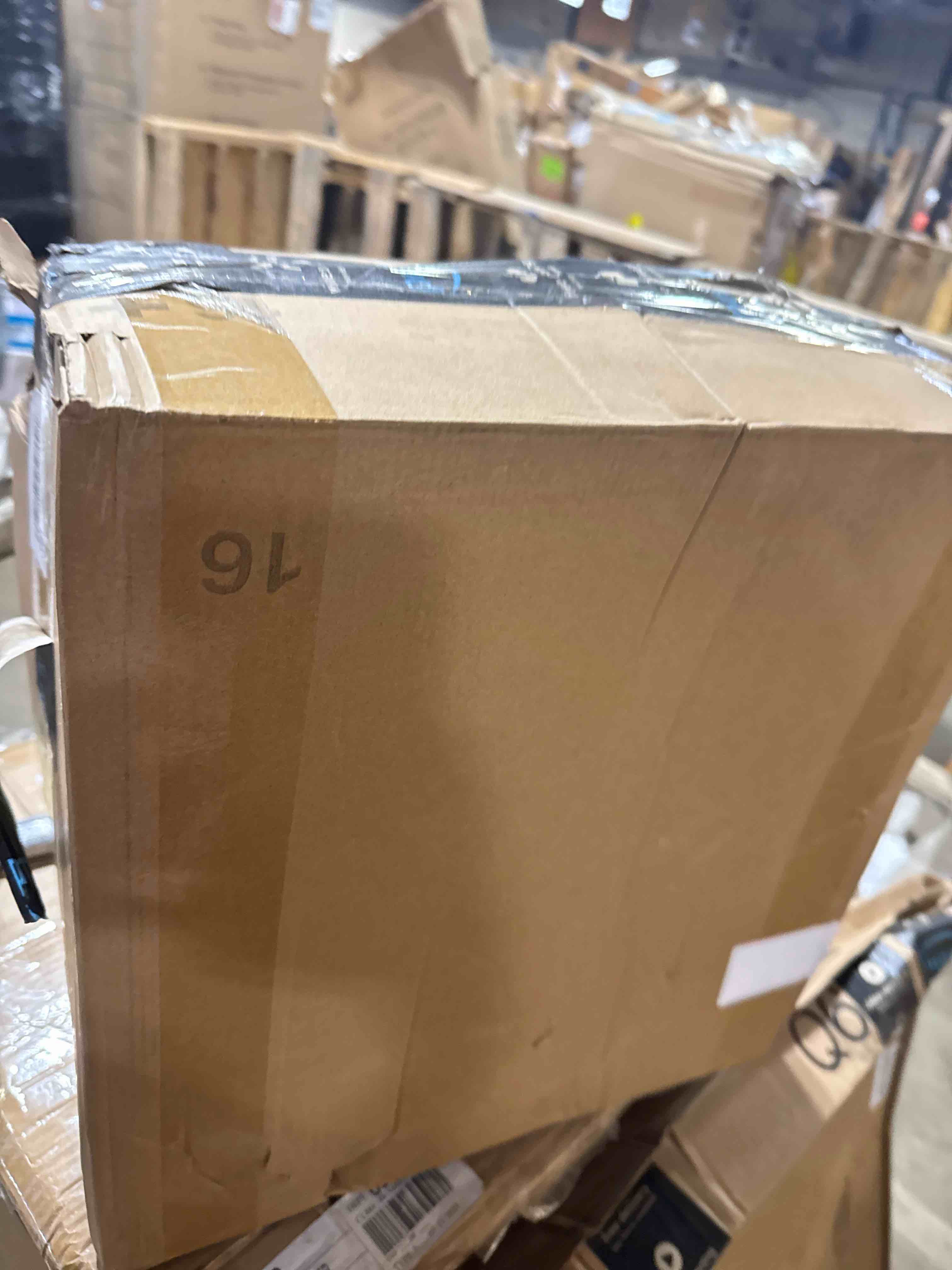 https://s3.amazonaws.com/lotting-images-prod/phillipi/BRN1924404_1754316562588.jpeg
