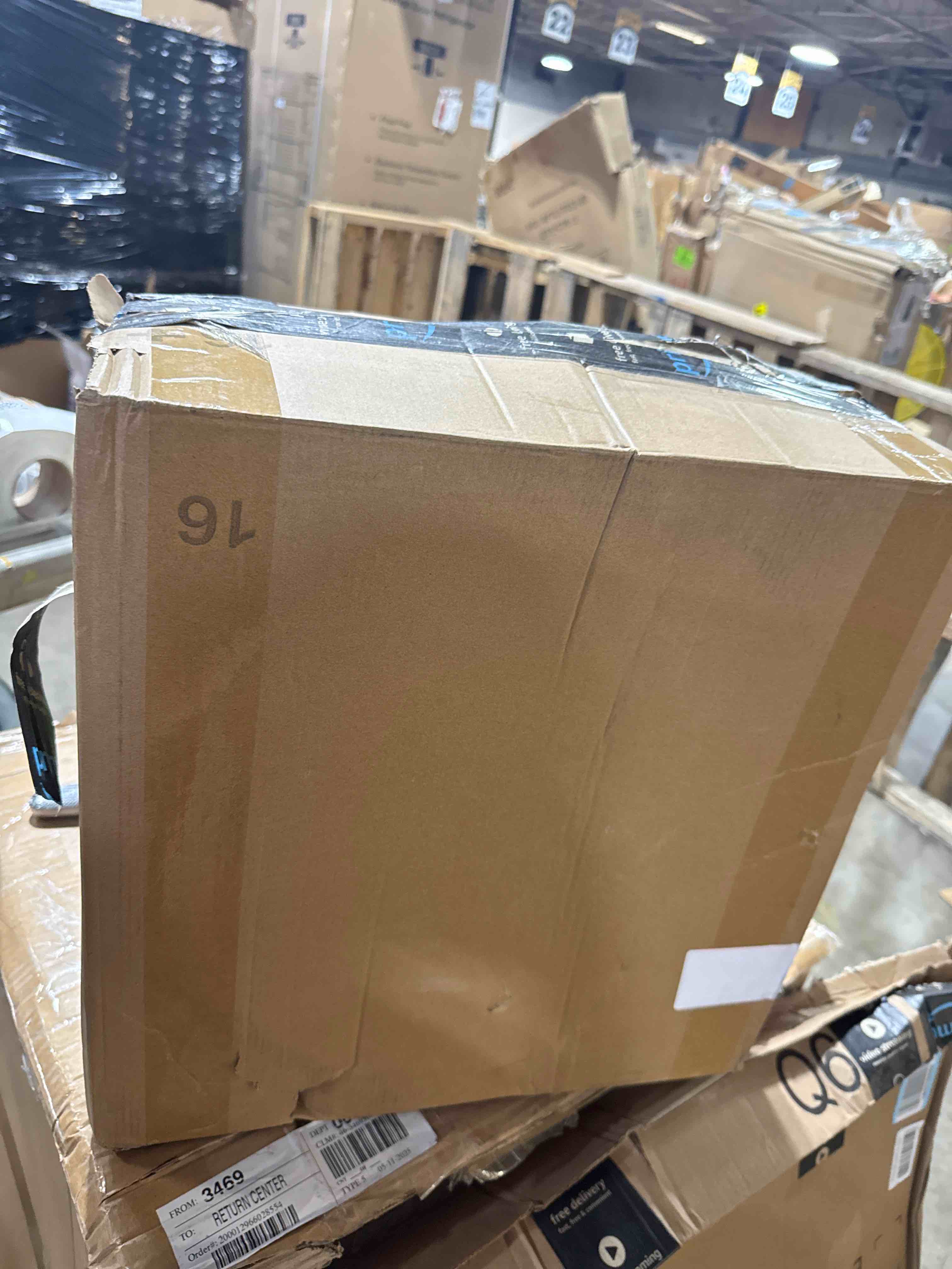https://s3.amazonaws.com/lotting-images-prod/phillipi/BRN1924404_1754316563386.jpeg