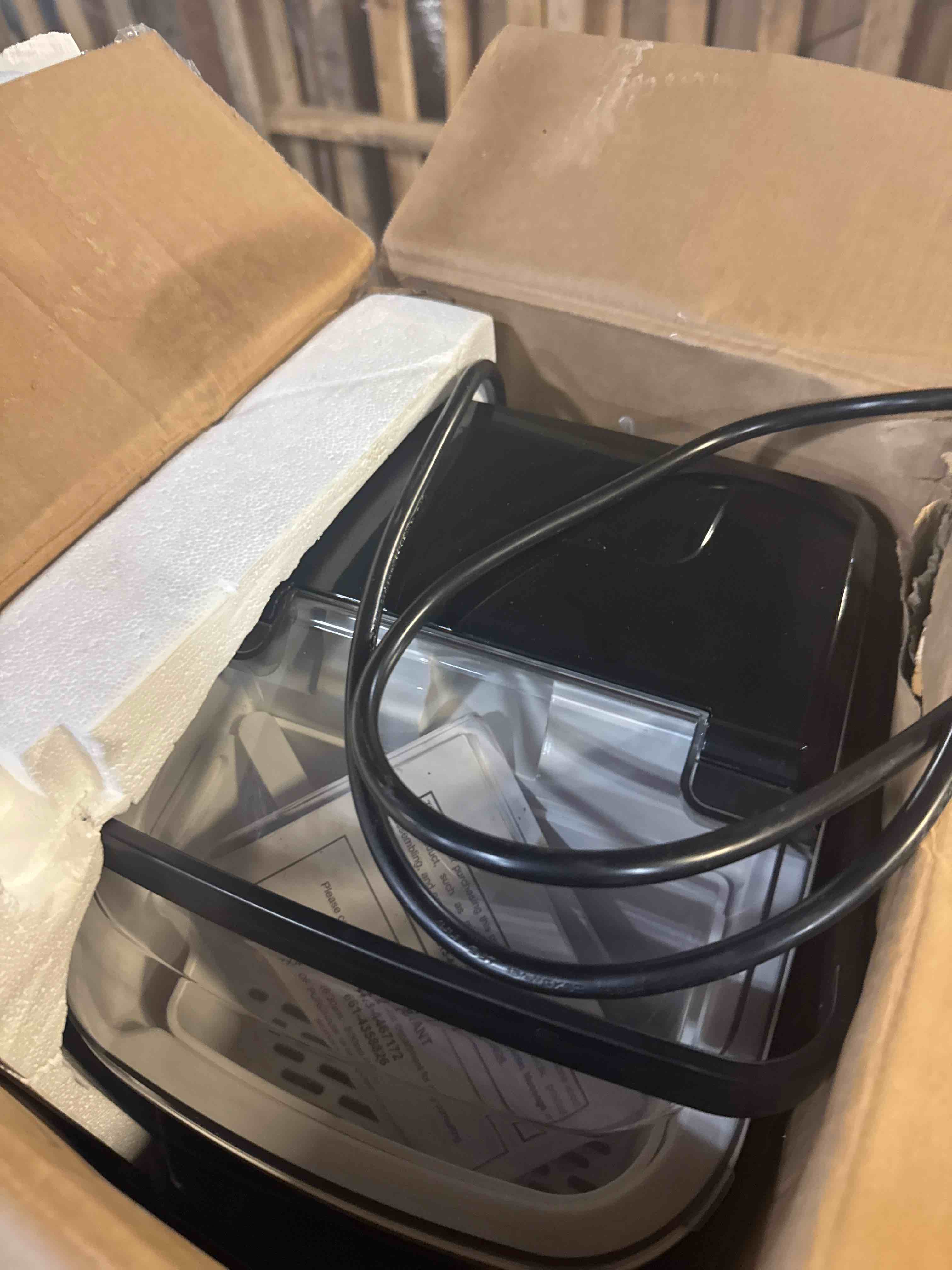https://s3.amazonaws.com/lotting-images-prod/phillipi/BRN1924430_1754404348513.jpeg