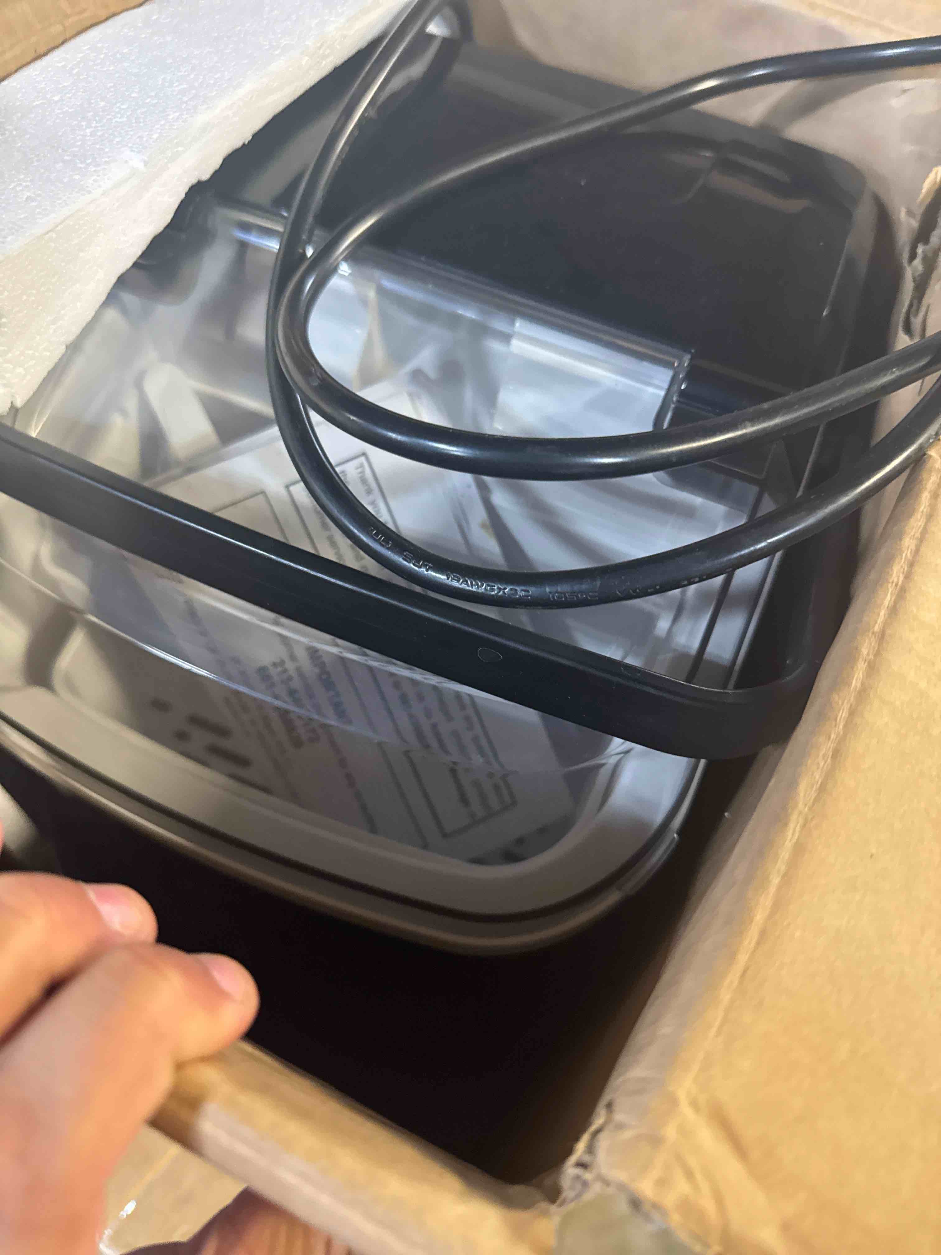 https://s3.amazonaws.com/lotting-images-prod/phillipi/BRN1924430_1754404349988.jpeg