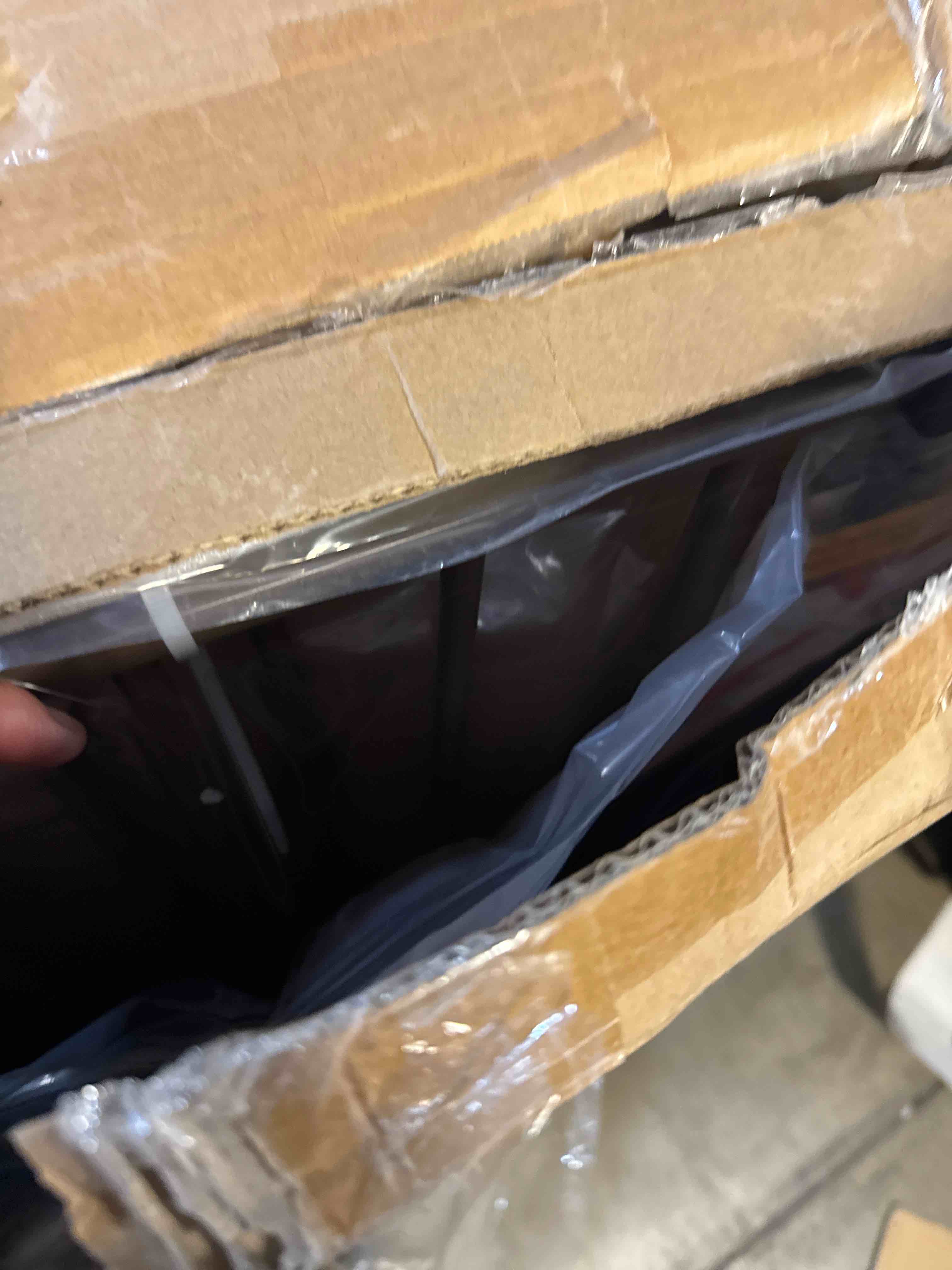 https://s3.amazonaws.com/lotting-images-prod/phillipi/BRN1924441_1754406106889.jpeg
