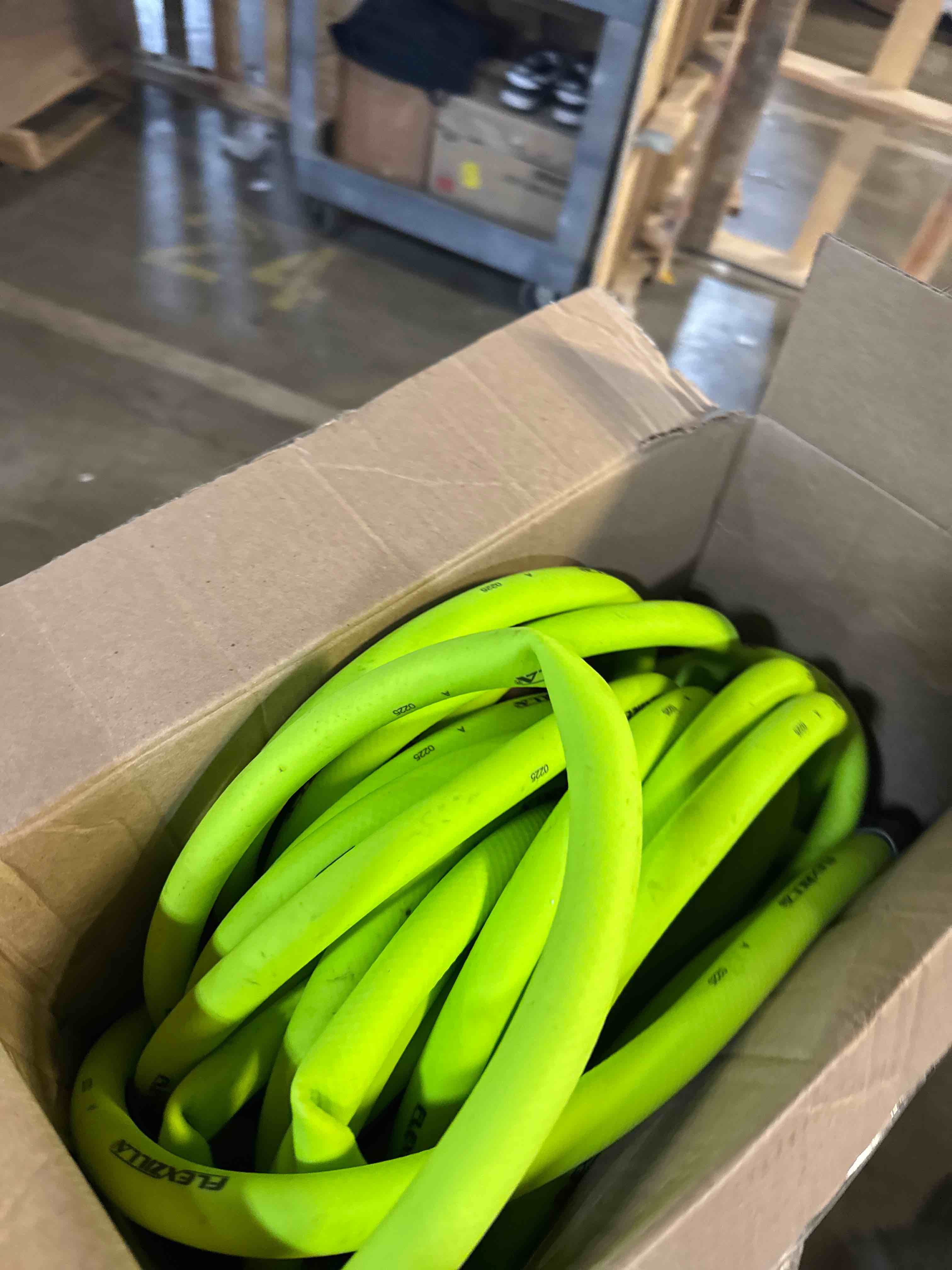 https://s3.amazonaws.com/lotting-images-prod/phillipi/BRN1924446_1754407162364.jpeg