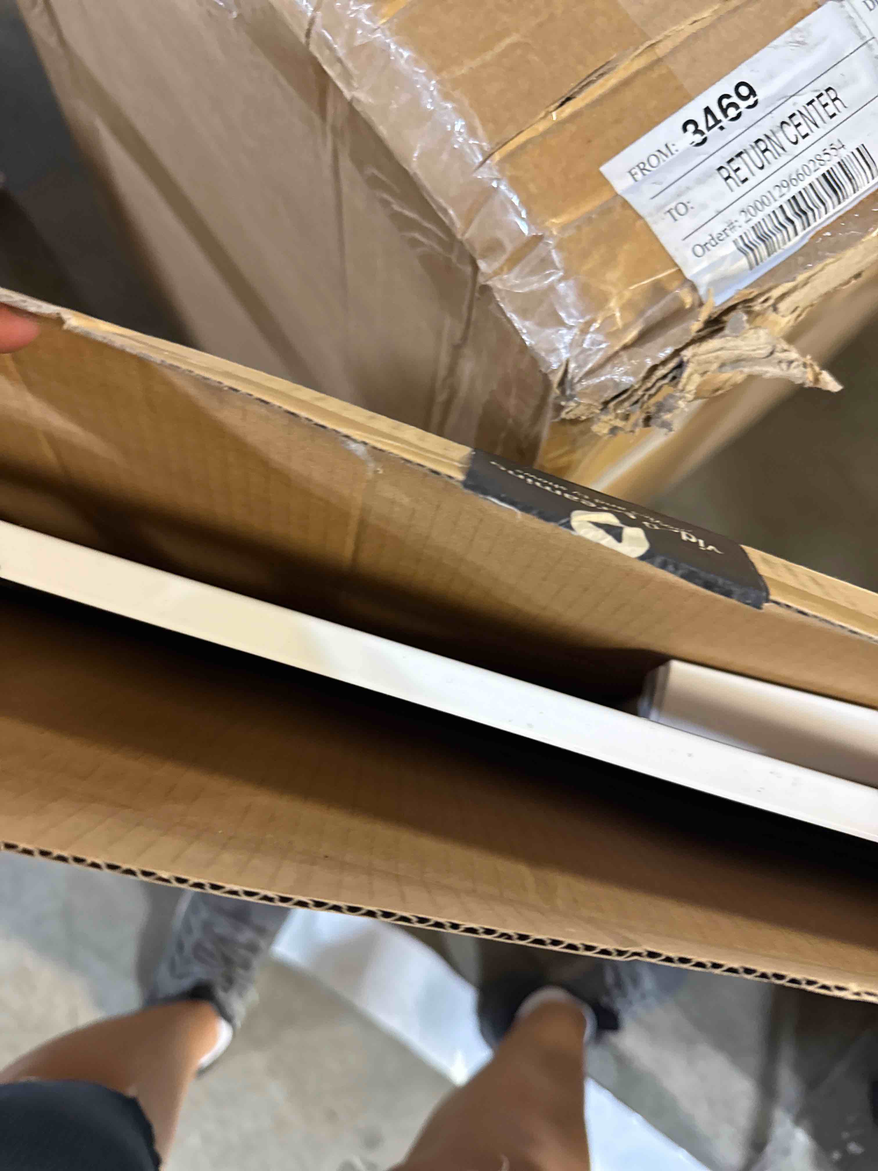 https://s3.amazonaws.com/lotting-images-prod/phillipi/BRN1924449_1754407566473.jpeg
