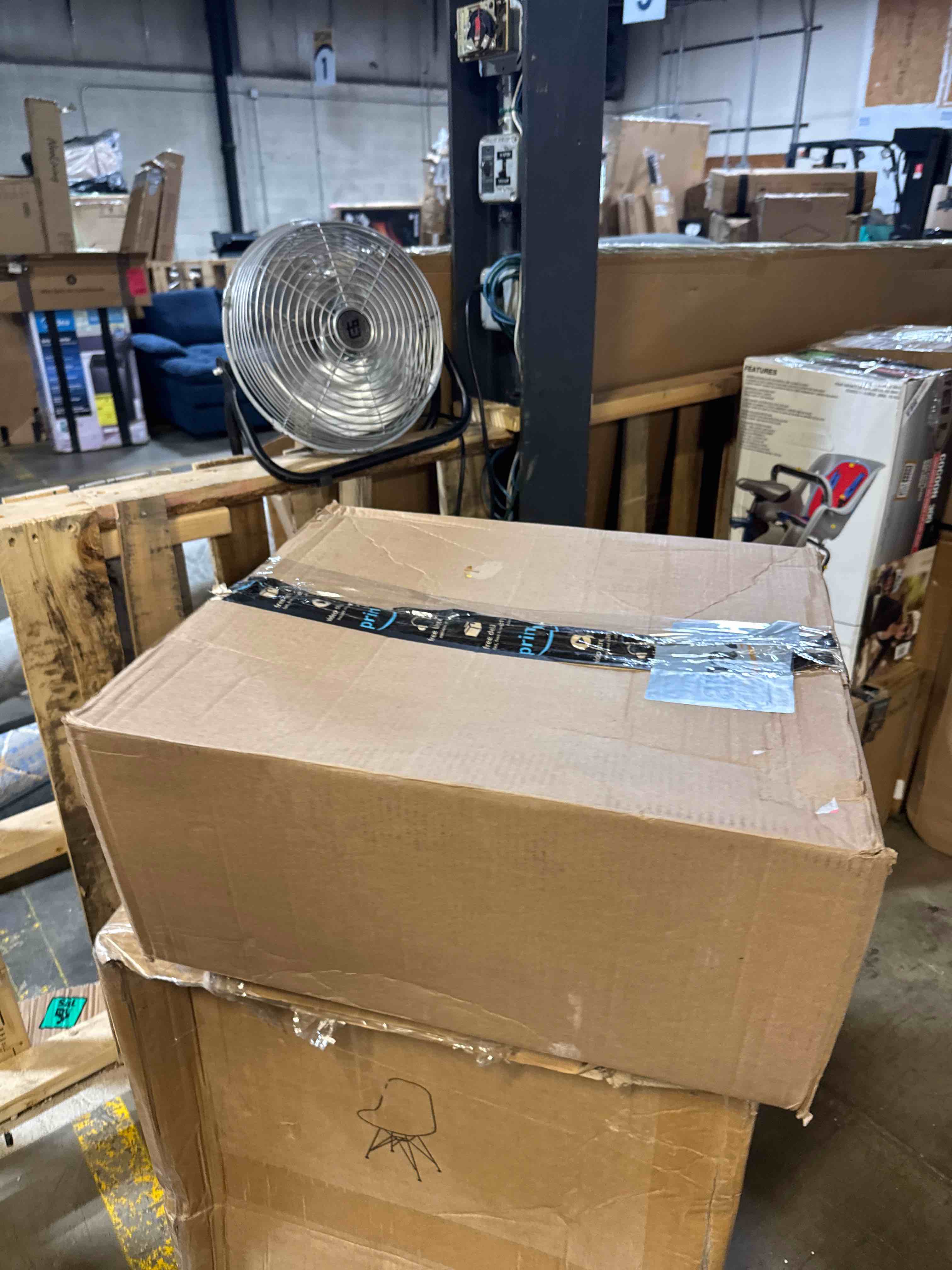 https://s3.amazonaws.com/lotting-images-prod/phillipi/BRN1924459_1754409570466.jpeg