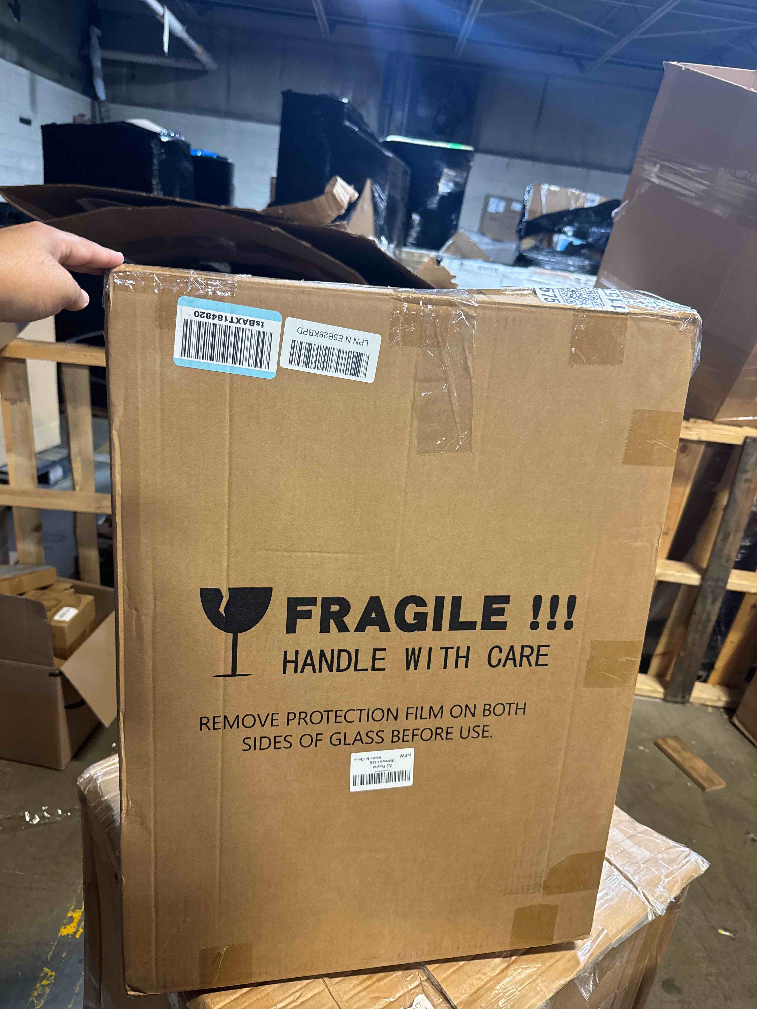 https://s3.amazonaws.com/lotting-images-prod/phillipi/BRN1924481_1754571163896.jpeg