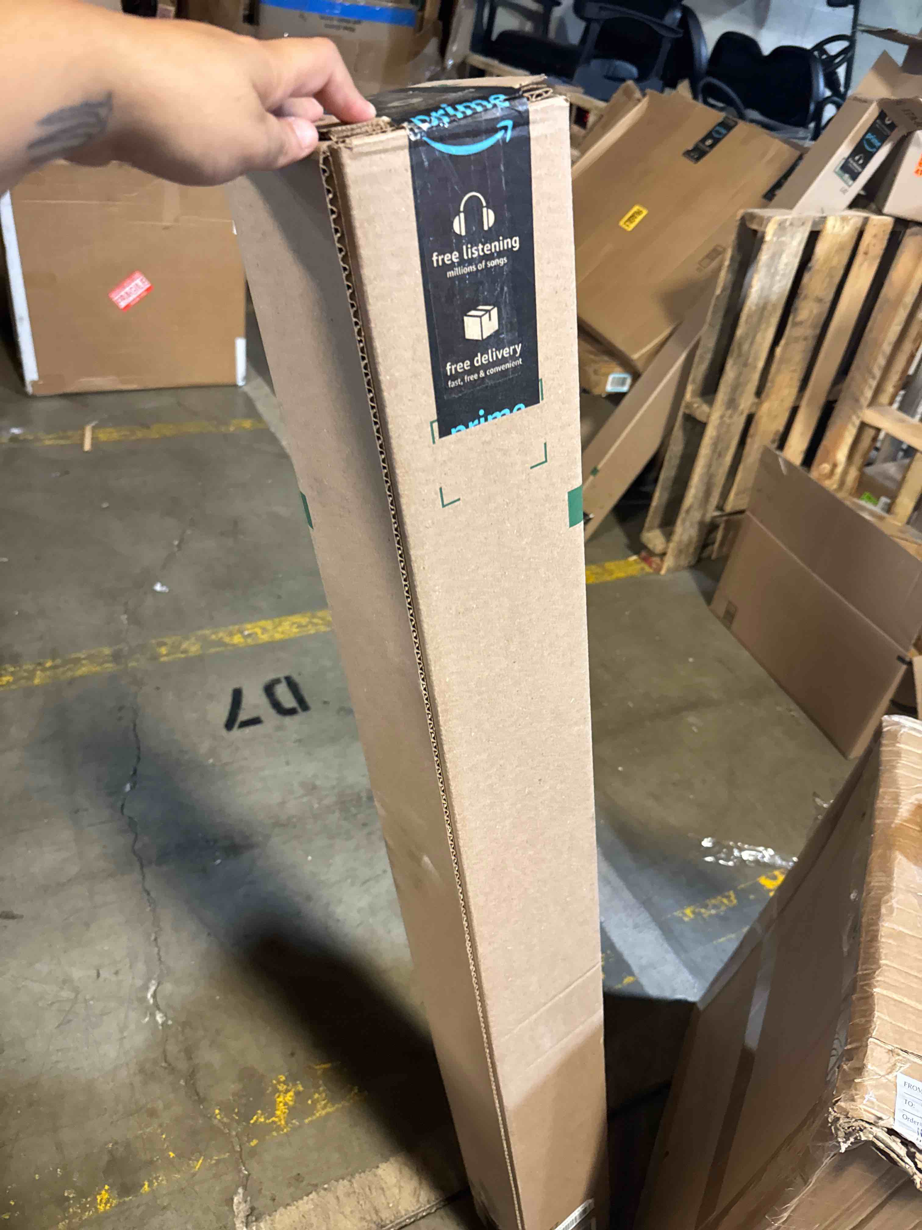 https://s3.amazonaws.com/lotting-images-prod/phillipi/BRN1924485_1754571675847.jpeg