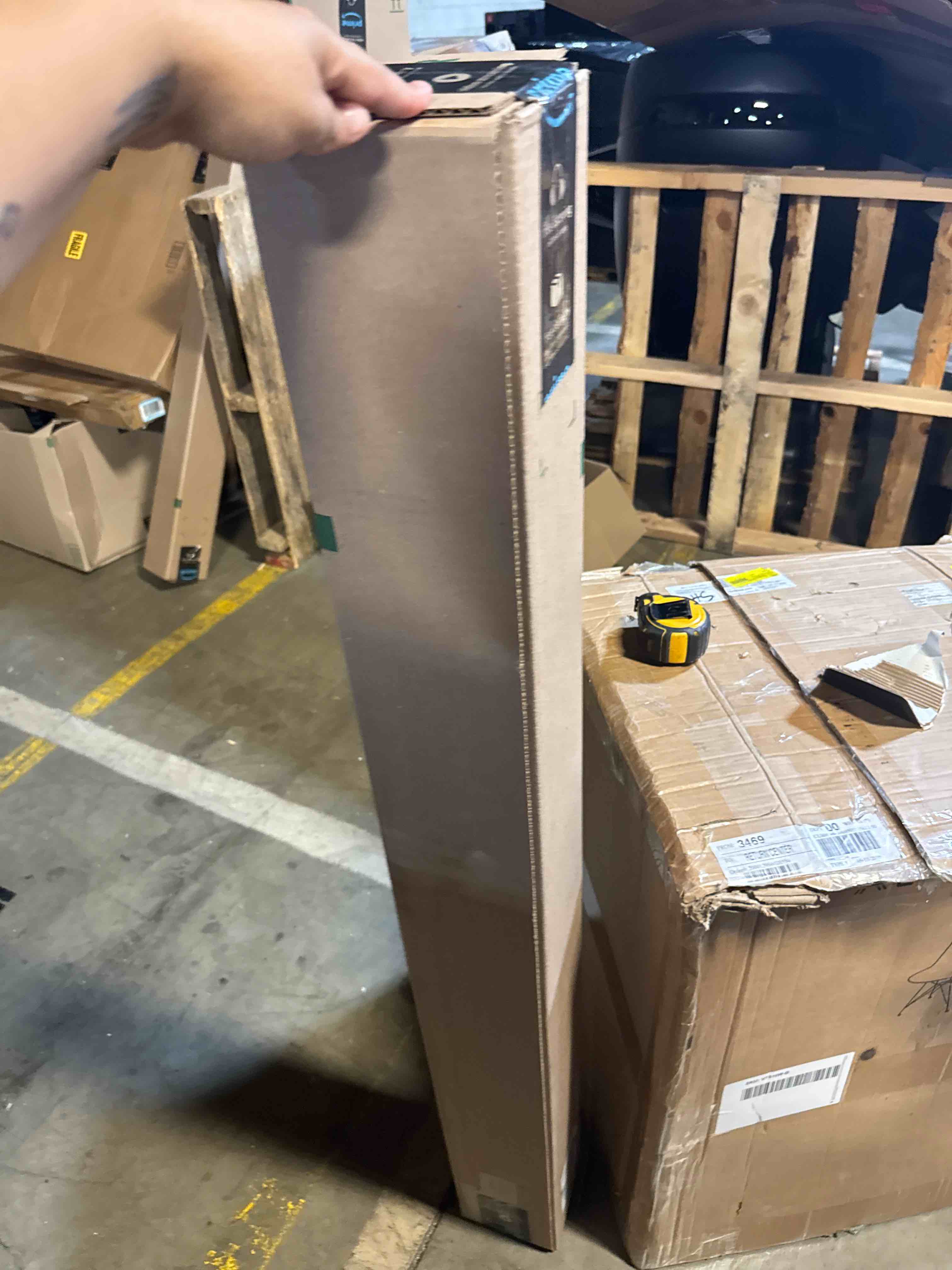 https://s3.amazonaws.com/lotting-images-prod/phillipi/BRN1924485_1754571676705.jpeg