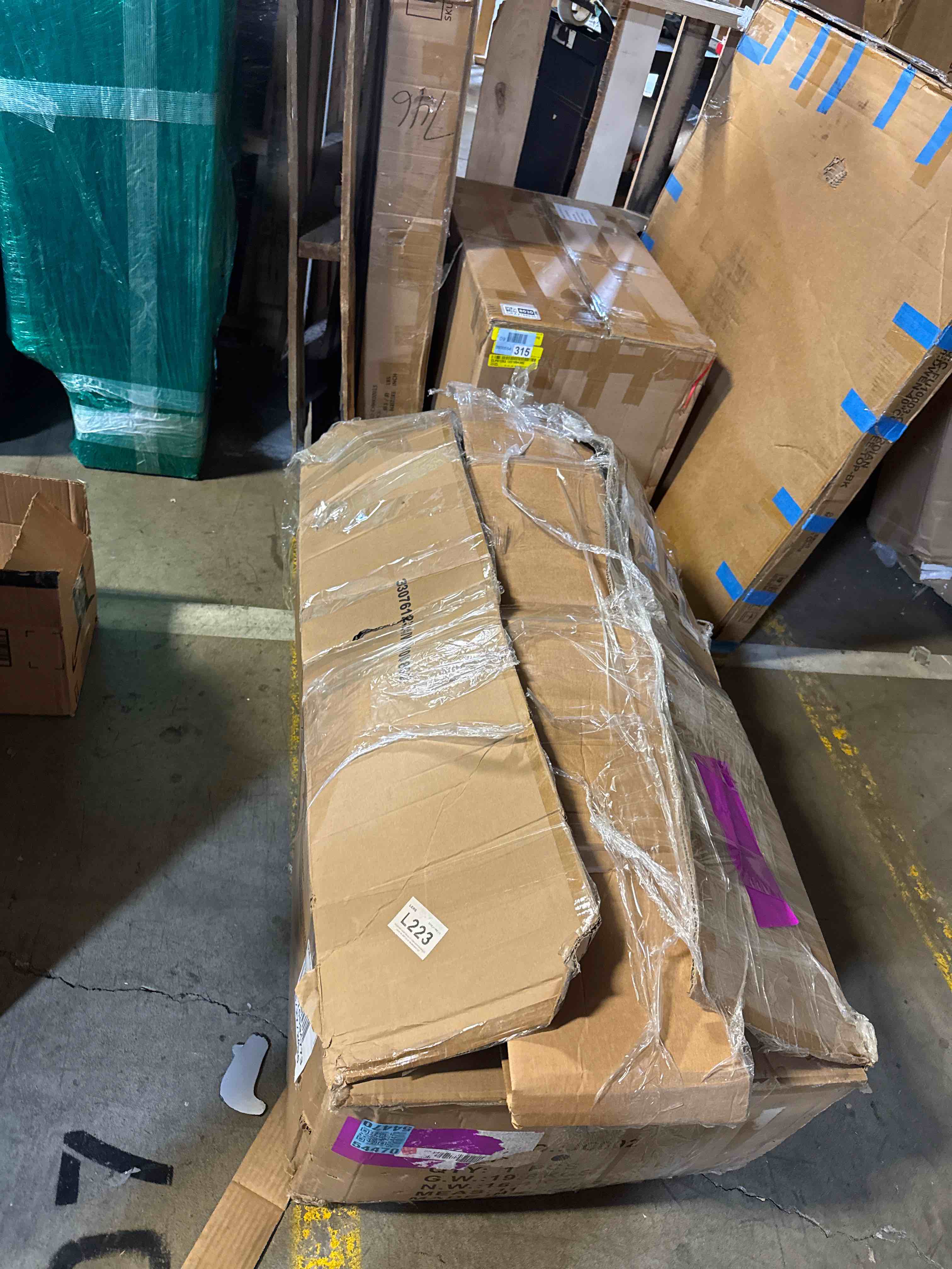 https://s3.amazonaws.com/lotting-images-prod/phillipi/BRN1924537_1754582129832.jpeg