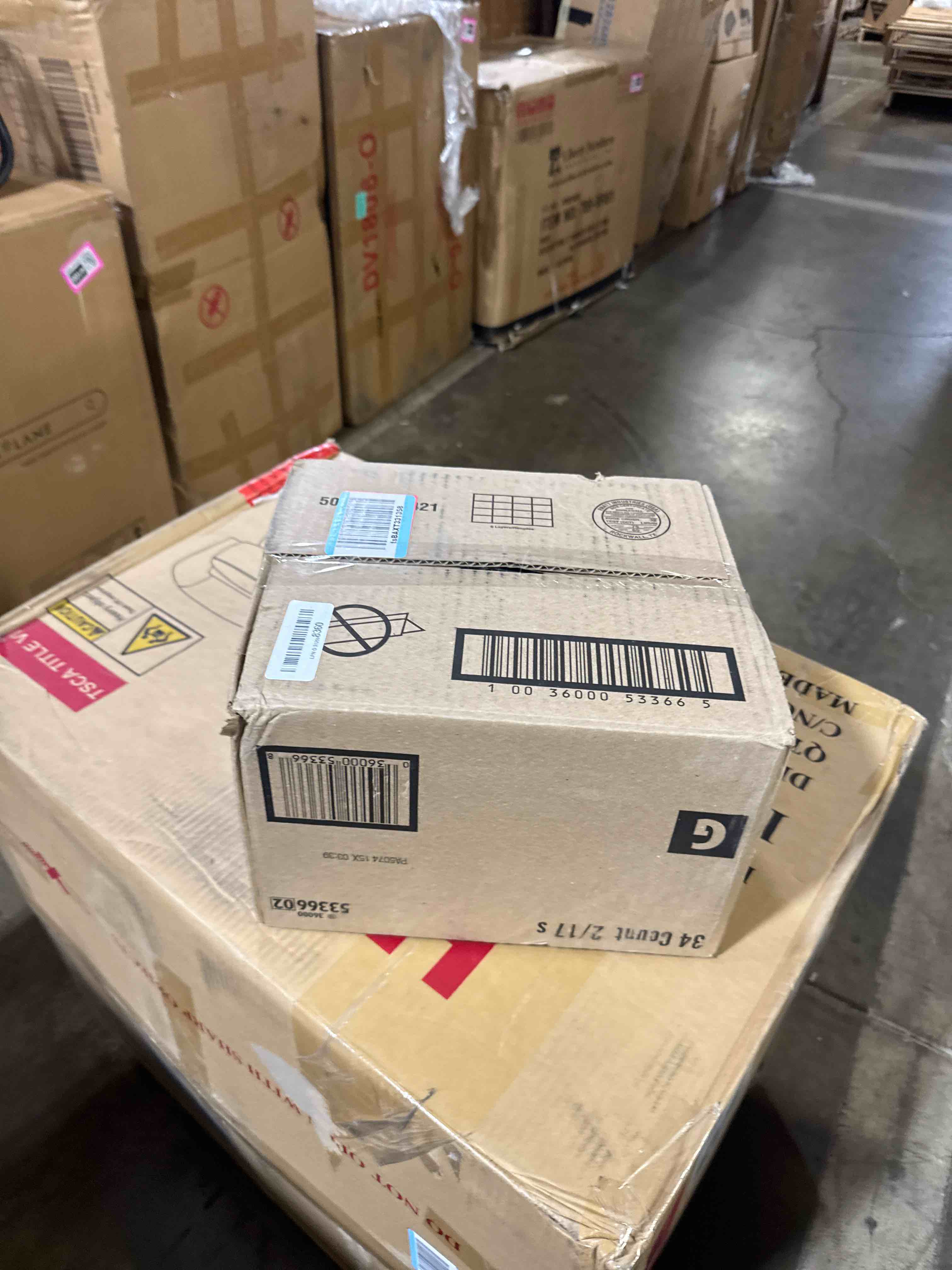 https://s3.amazonaws.com/lotting-images-prod/phillipi/BRN1924614_1755095211273.jpeg