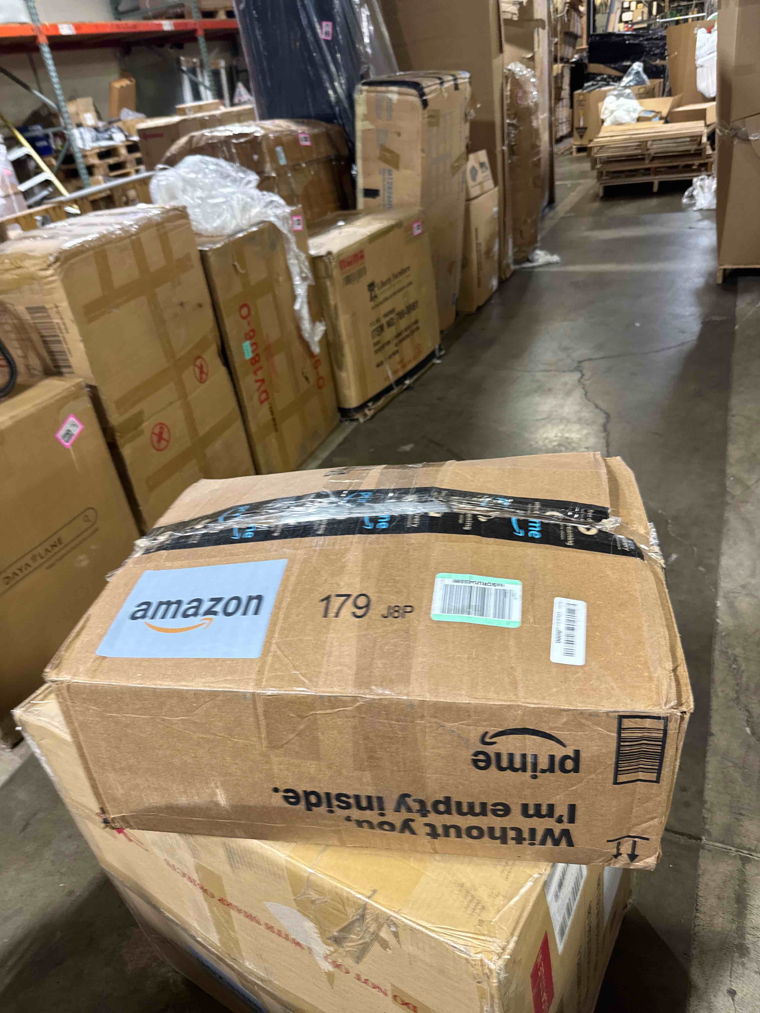 https://s3.amazonaws.com/lotting-images-prod/phillipi/BRN1924615_1755095400510.jpeg