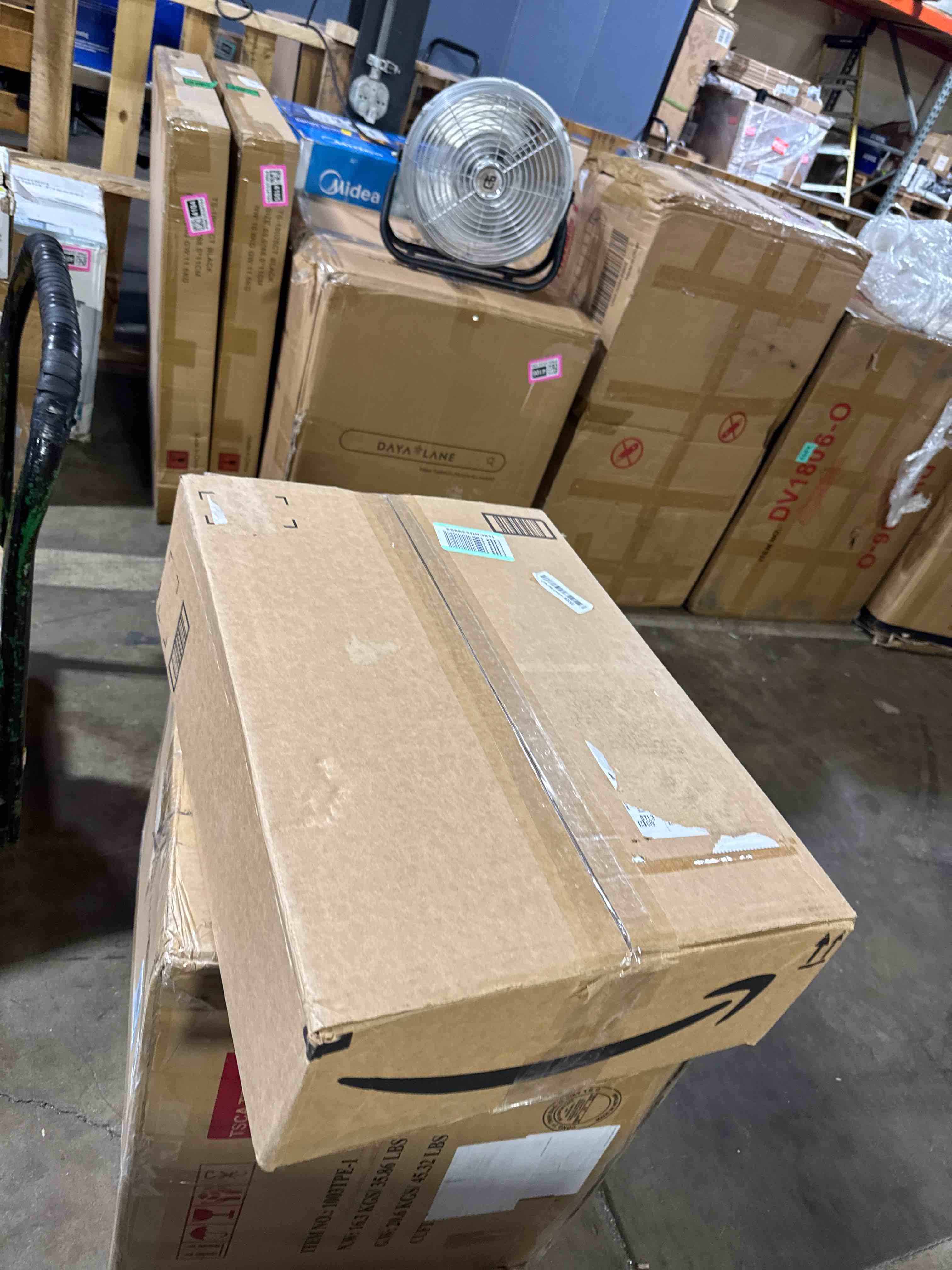 https://s3.amazonaws.com/lotting-images-prod/phillipi/BRN1924620_1755095940962.jpeg