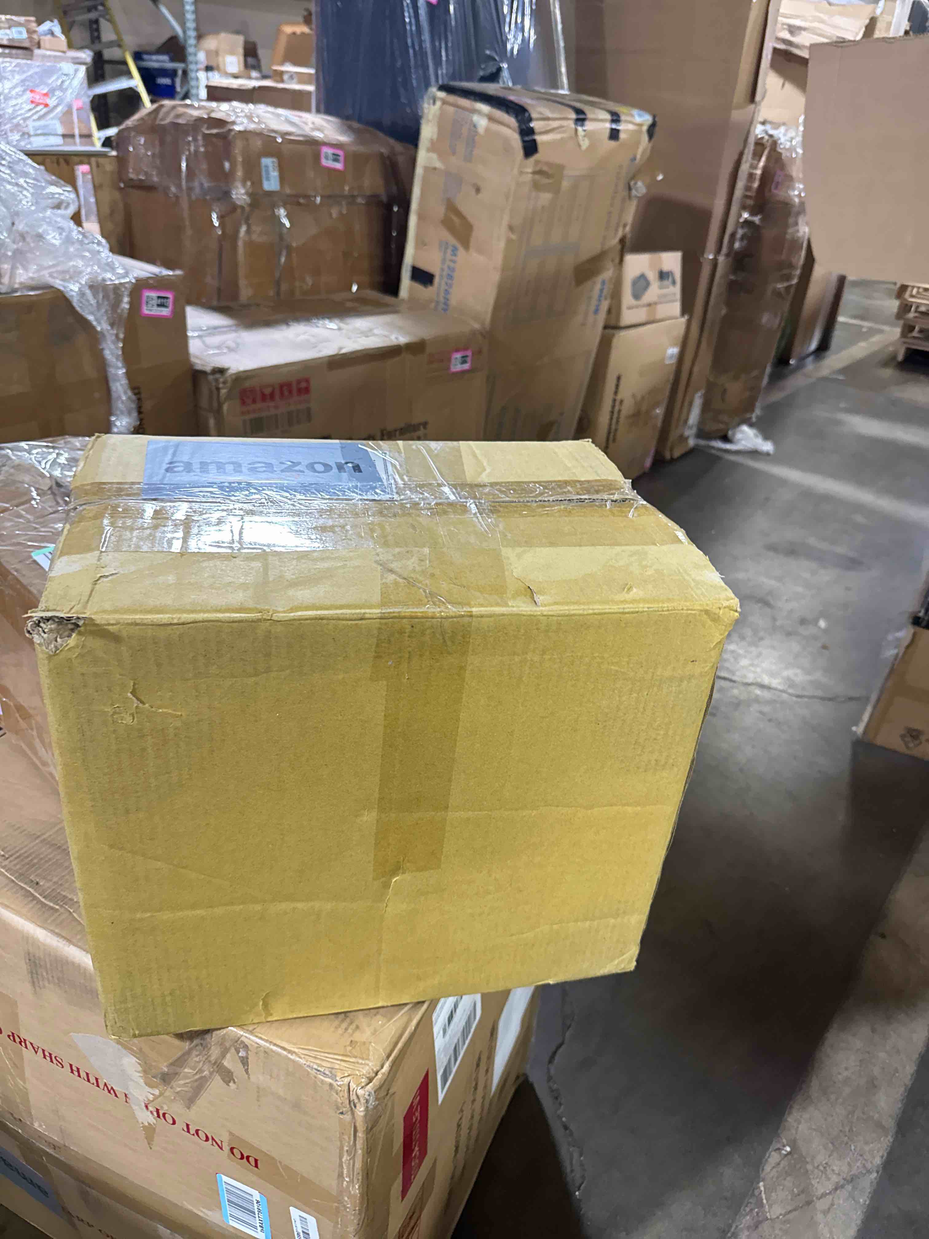 https://s3.amazonaws.com/lotting-images-prod/phillipi/BRN1924627_1755097360954.jpeg
