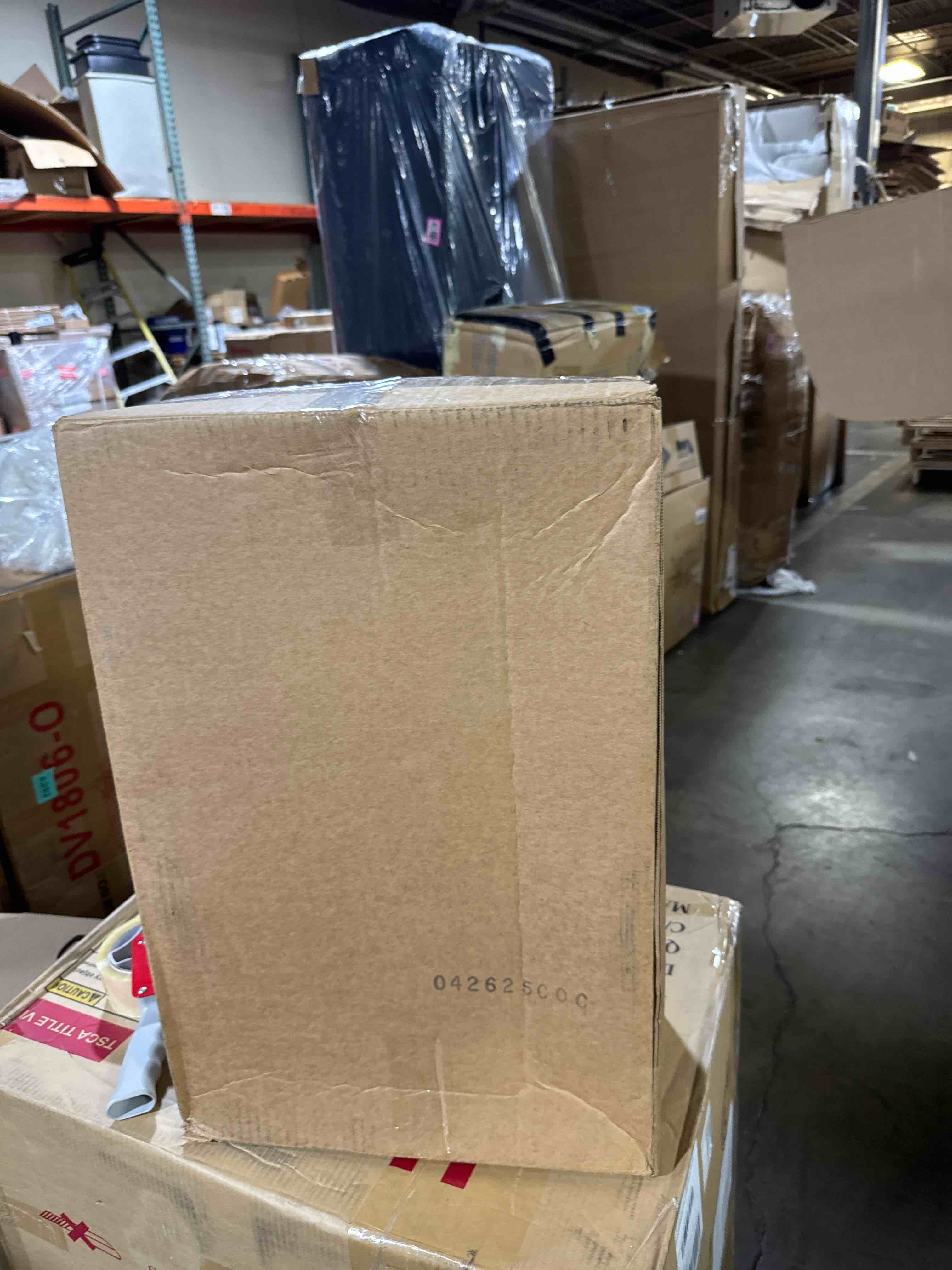 https://s3.amazonaws.com/lotting-images-prod/phillipi/BRN1924635_1755099040024.jpeg